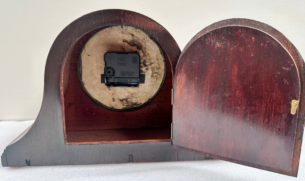Vintage Art Deco Mahogany Wooden Battery Mantel Clock | Adelaide Clocks