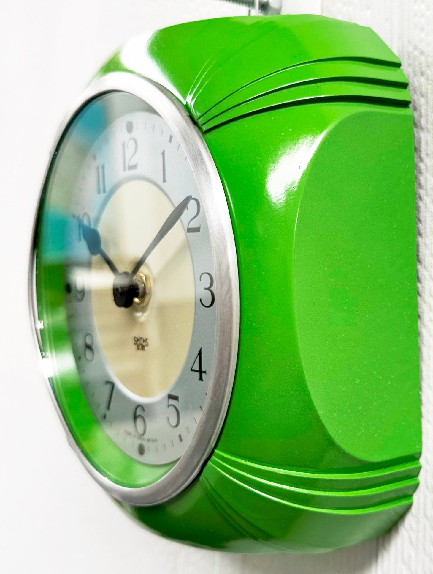 Vintage Green Bakelite Smiths Sectric Kitchen Battery Wall Clock | Adelaide Clocks