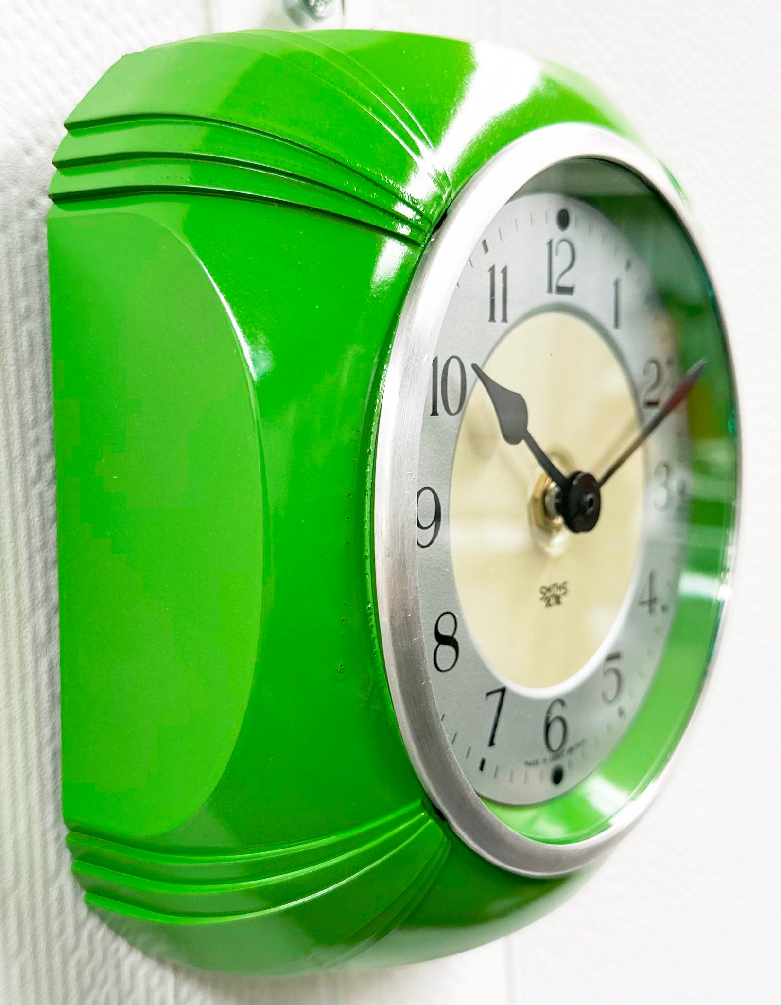 Vintage Green Bakelite Smiths Sectric Kitchen Battery Wall Clock | Adelaide Clocks