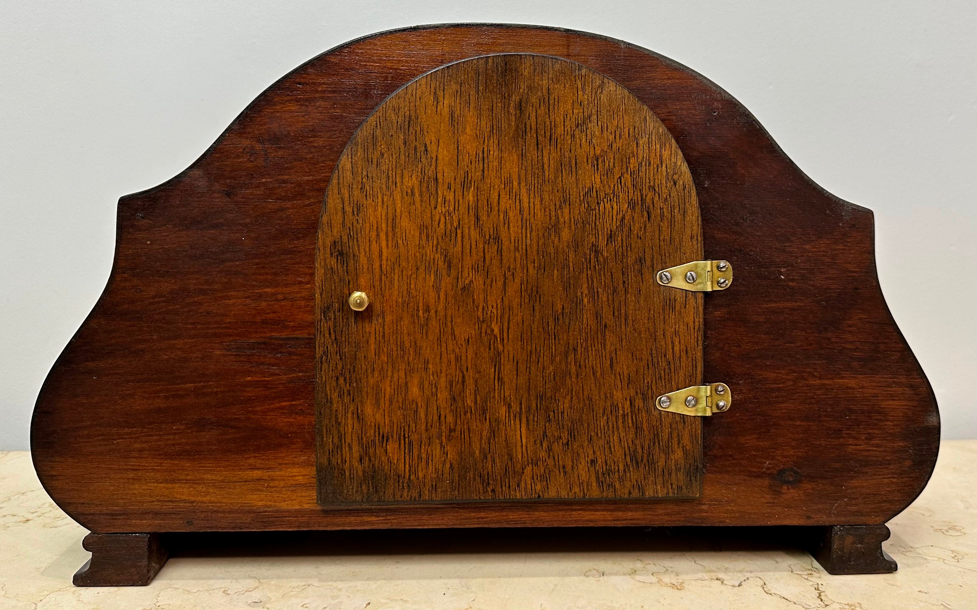 Vintage Enfield Battery Mantel Clock | Adelaide Clocks