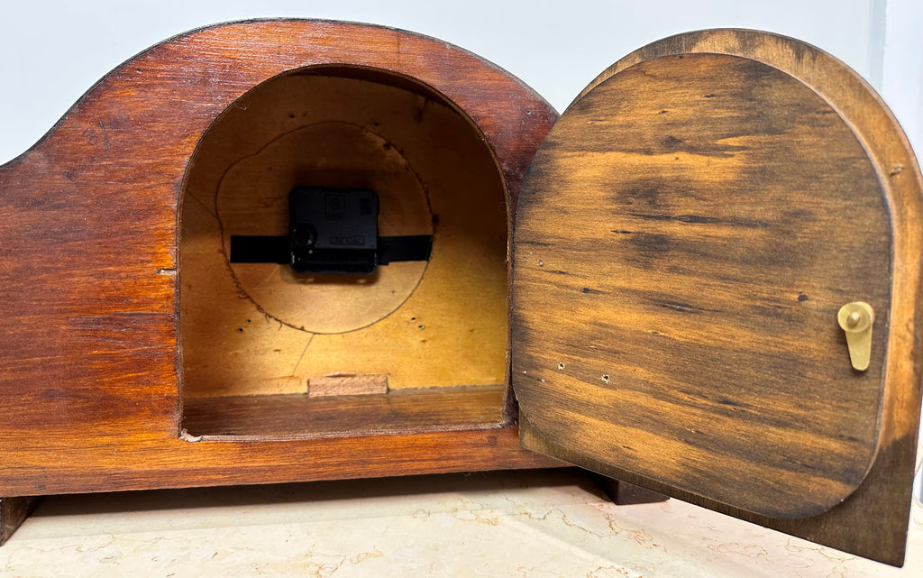 Vintage Enfield Battery Mantel Clock | Adelaide Clocks