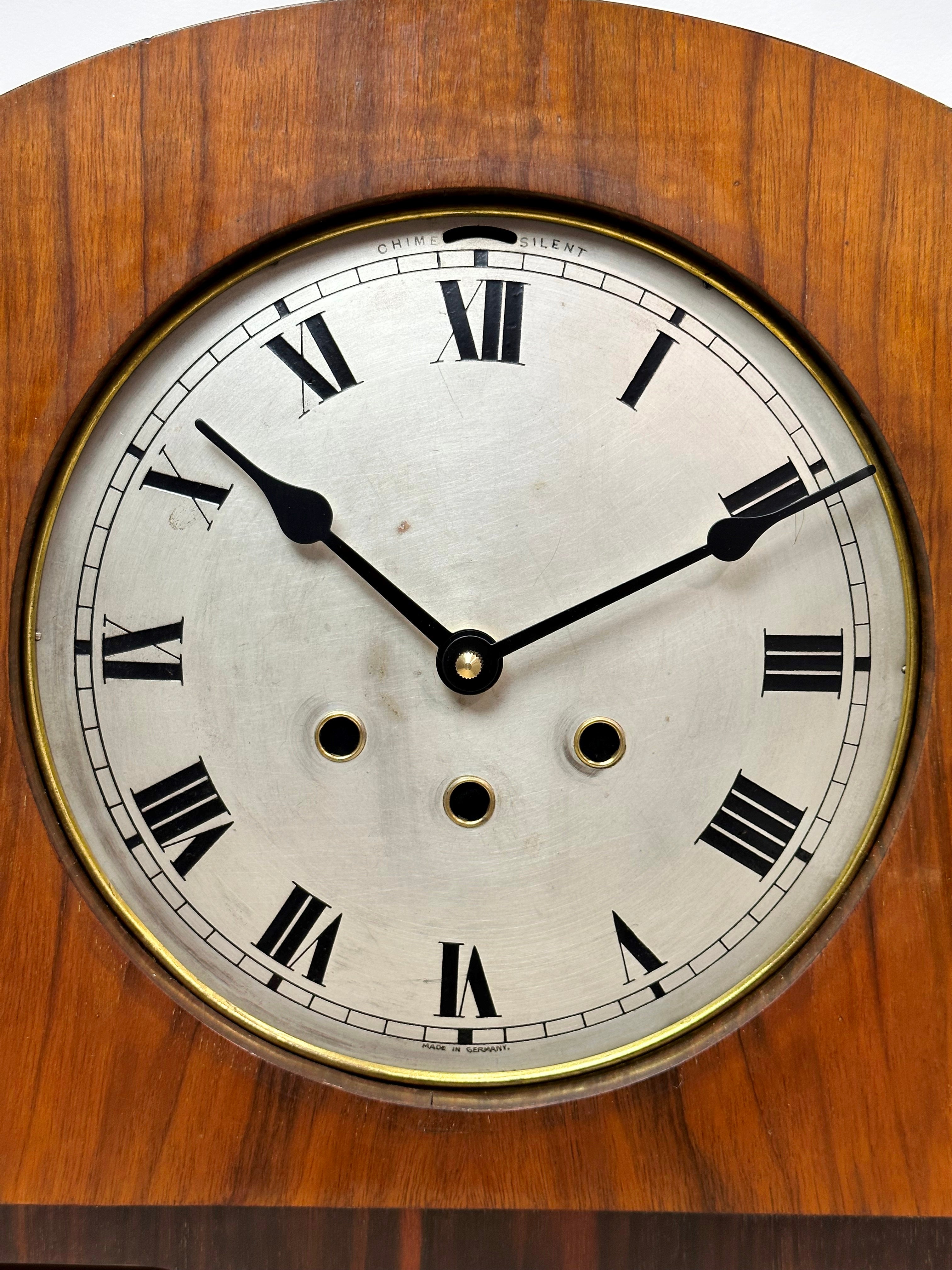 Antique Wood Grained German Battery Mantel Clock | Adelaide Clocks