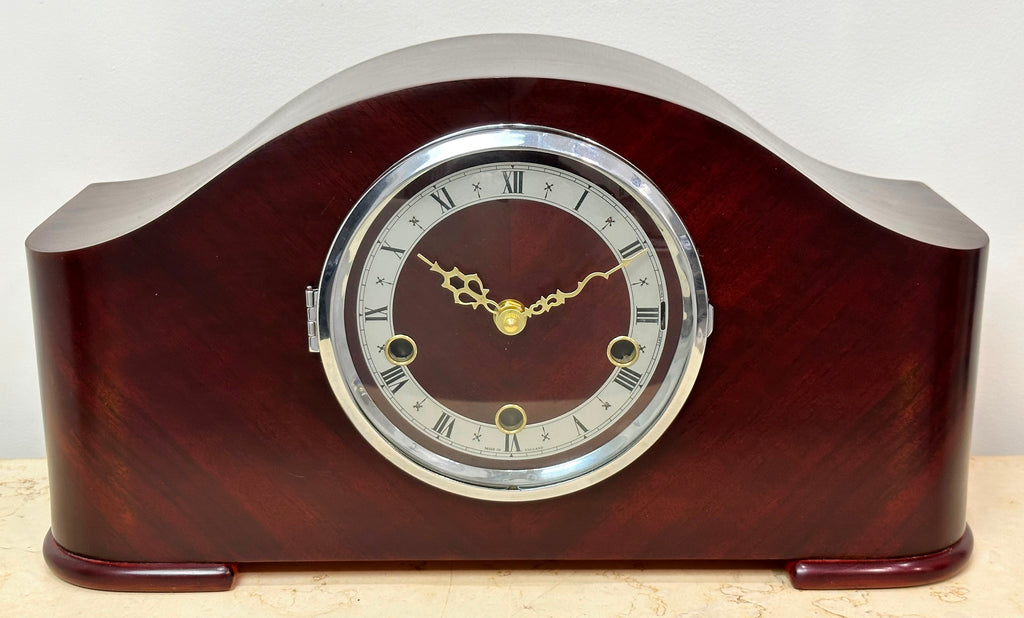 Vintage Mahogany Wooden Battery Mantel Clock | Adelaide Clocks