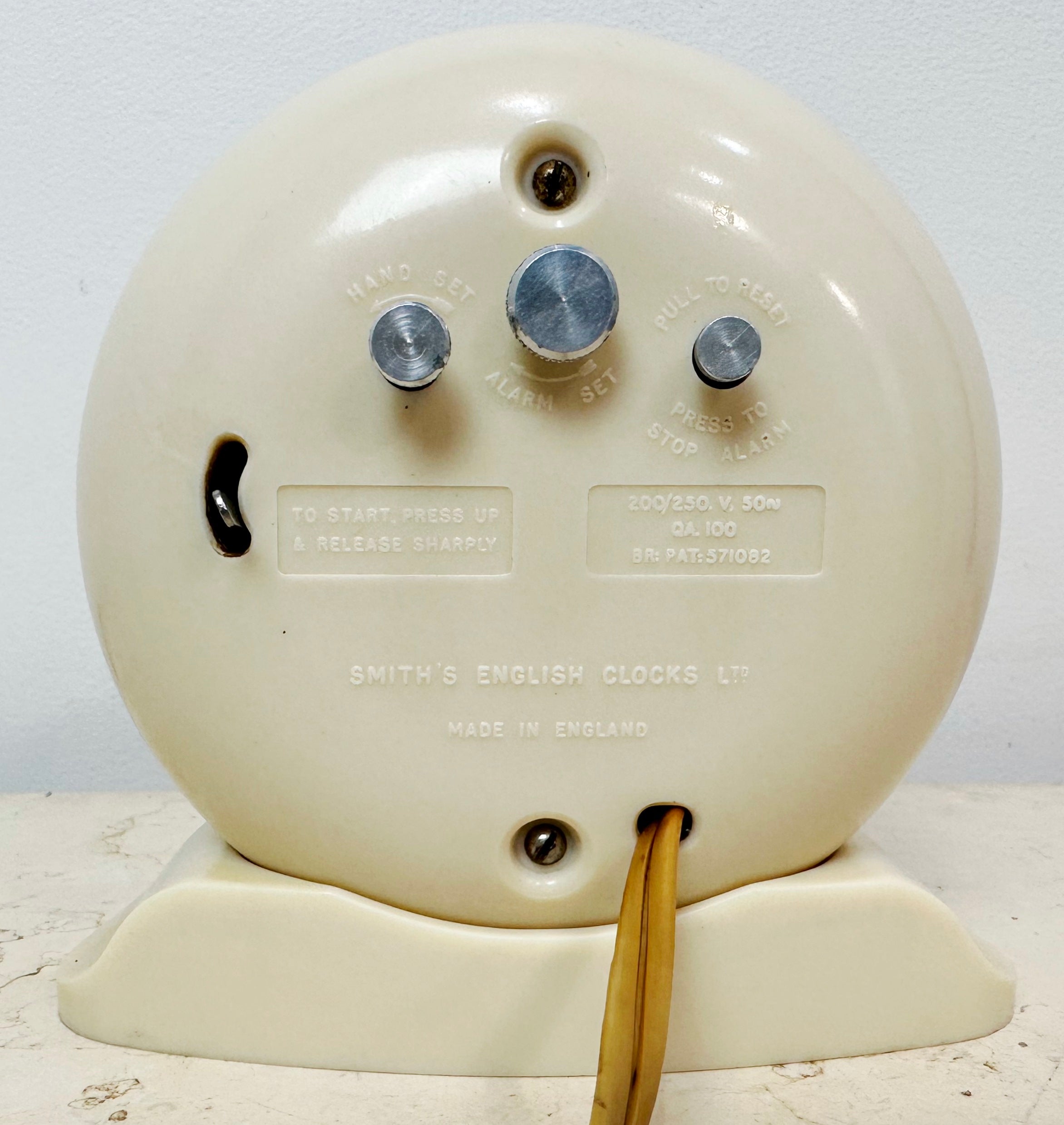 Vintage Smiths Sectric Electric Bakelite Alarm Mantel Clock | eXibit collection