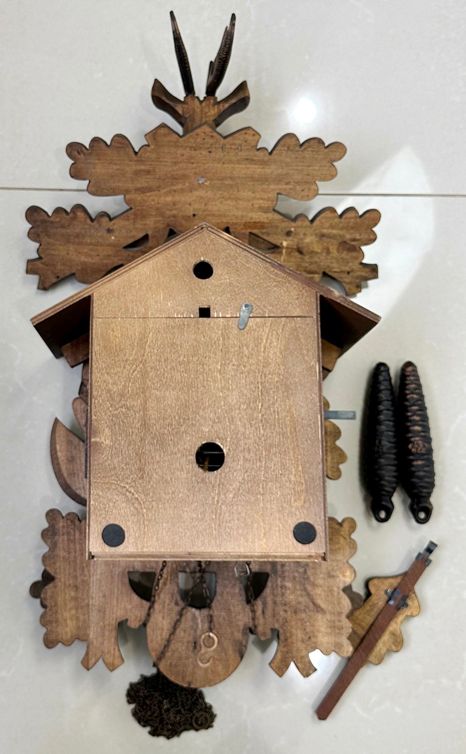 VIntage Black Forest Hunters Musical Bird Chime Cuckoo Wall Clock ...