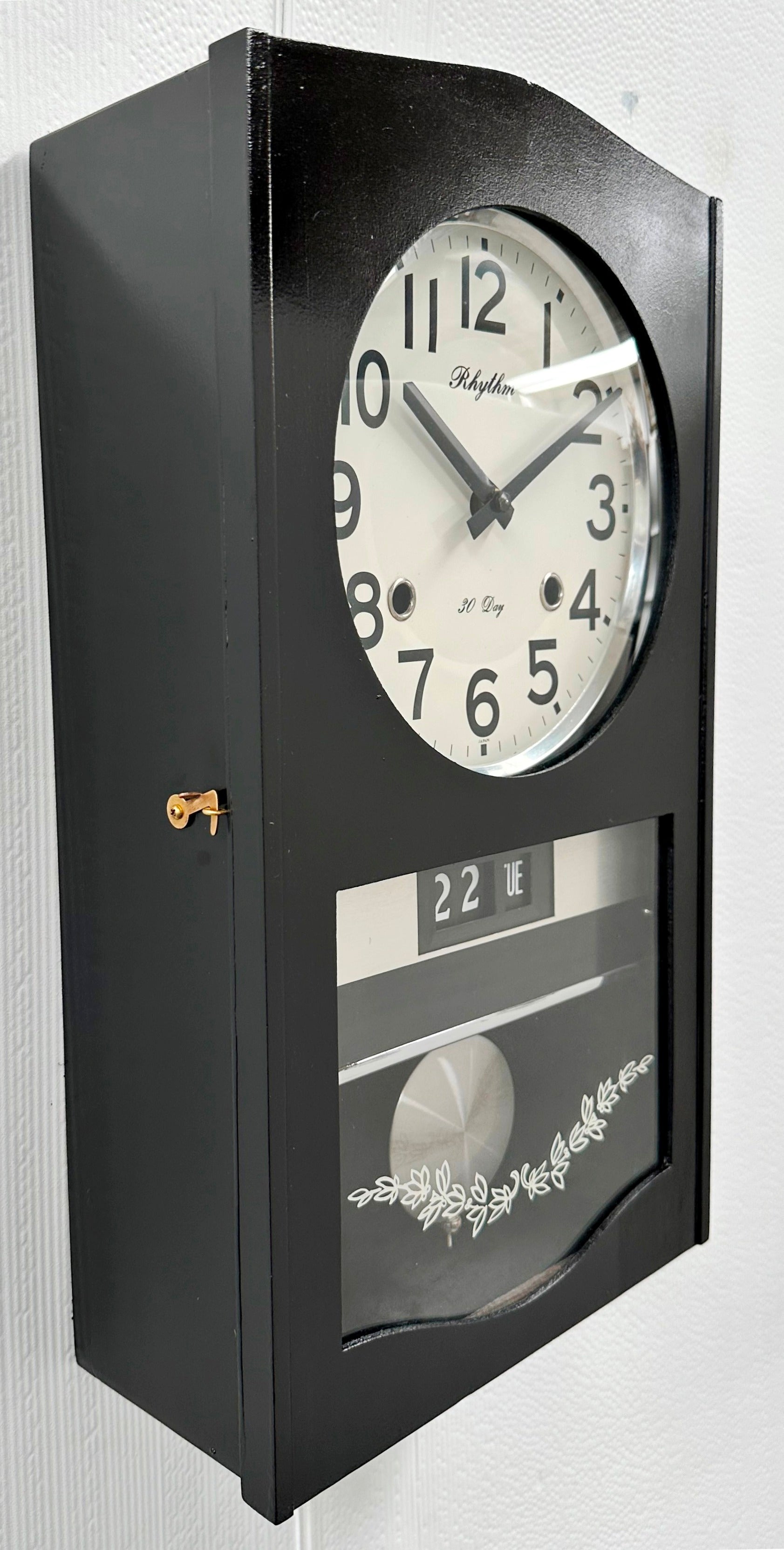 Vintage Rhythm 30 Day Time & Calendar Japan Wall Clock | Adelaide Clocks