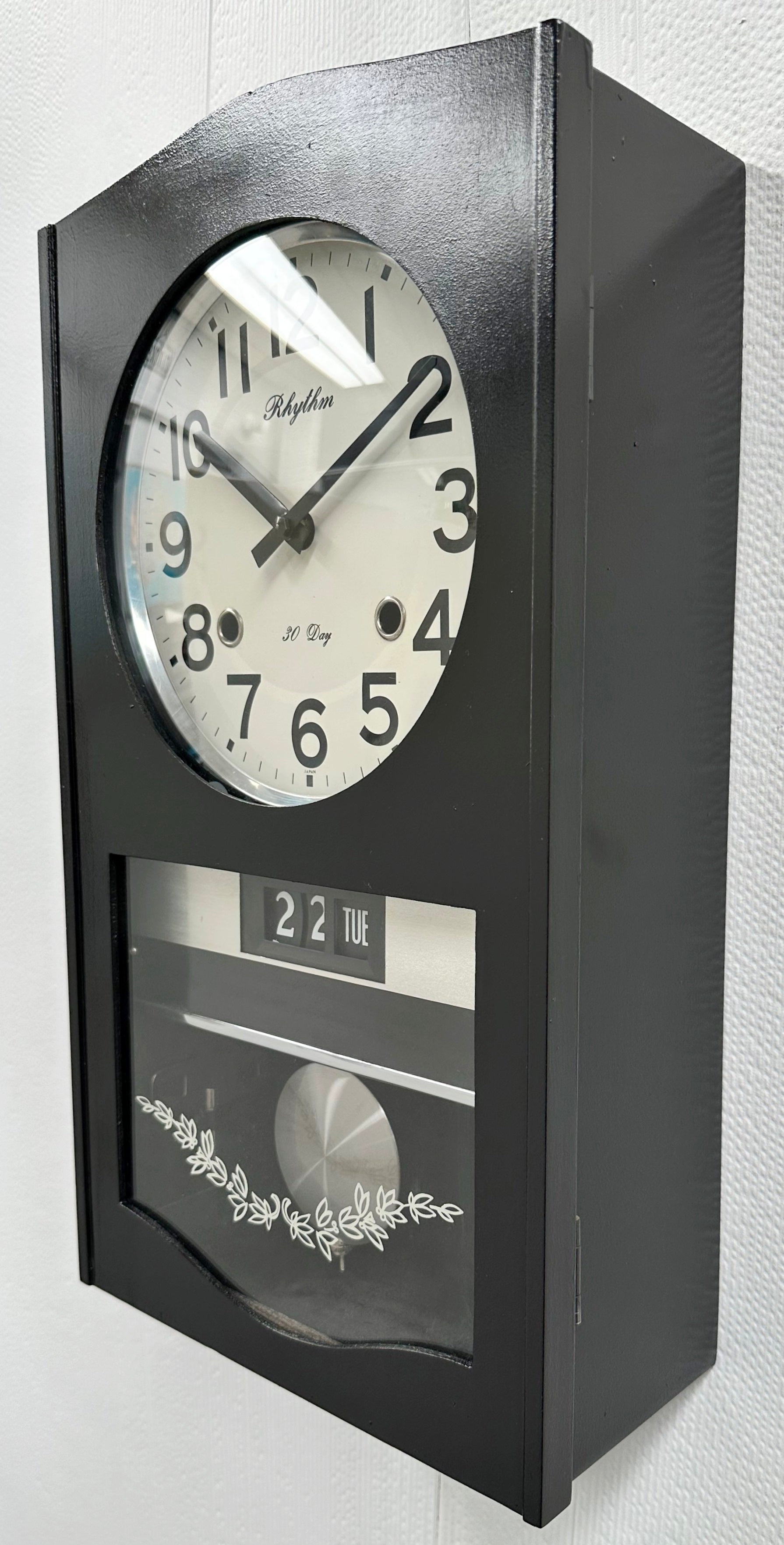 Vintage Rhythm 30 Day Time & Calendar Japan Wall Clock | Adelaide Clocks
