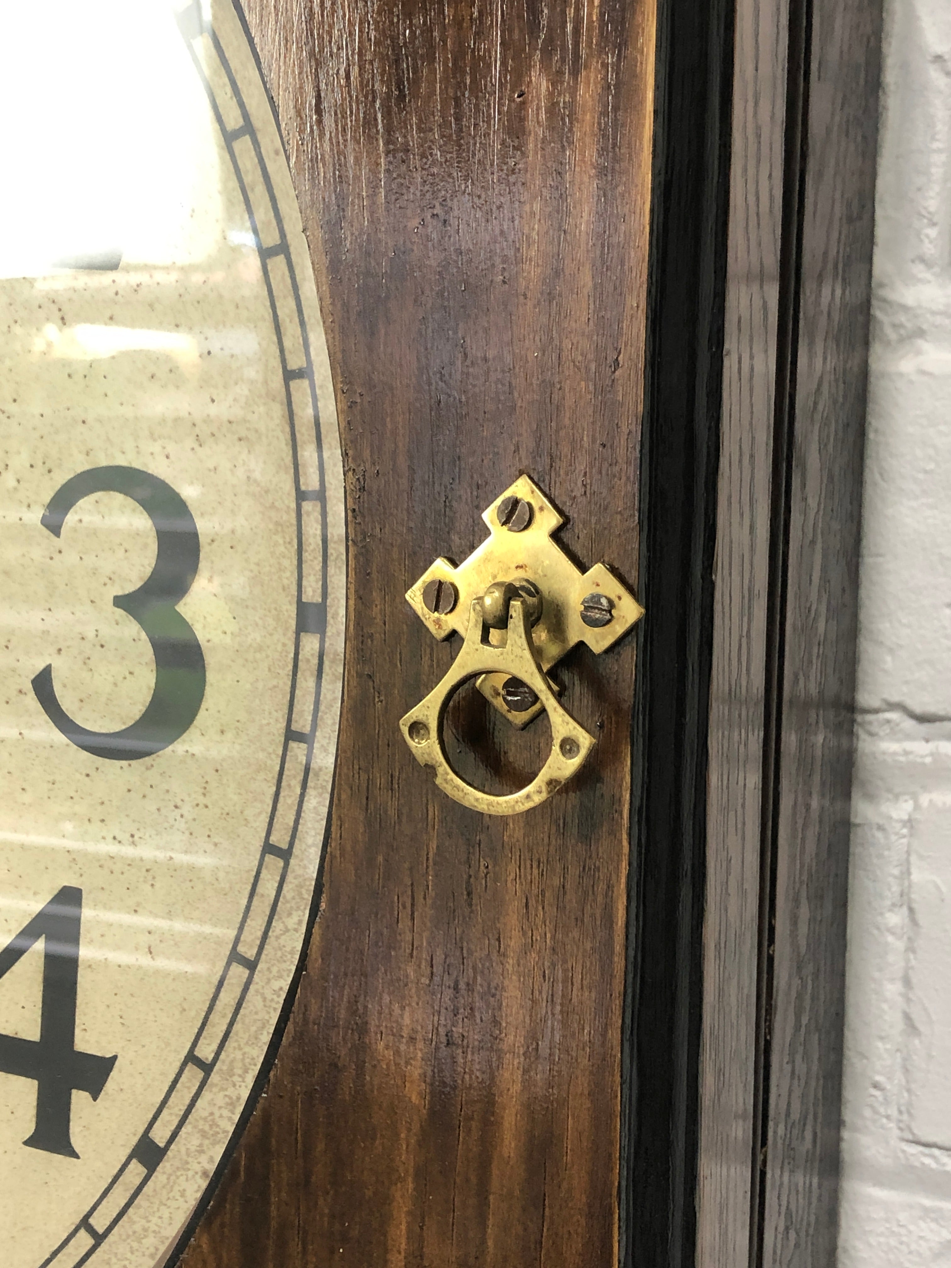 Antique INTERNATIONAL Battery Wall Clock | Adelaide Clocks