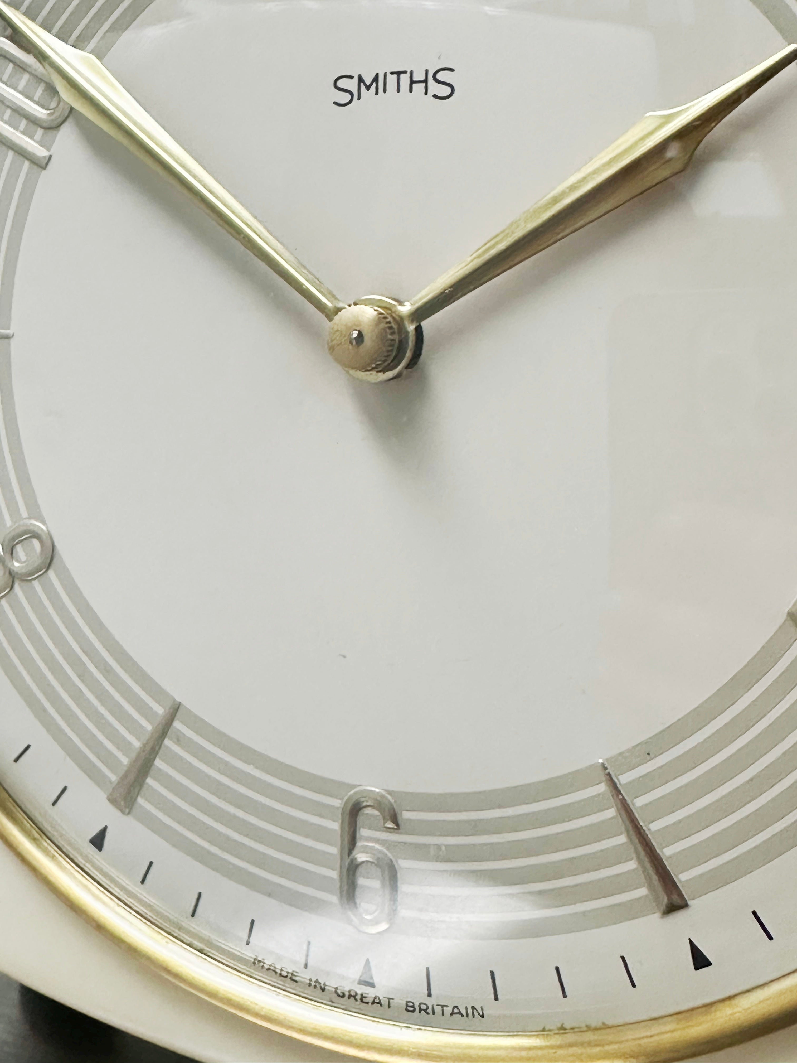 Vintage Great Britain Smiths Bakelite Hammer Strike Mantel Clock | Adelaide Clocks