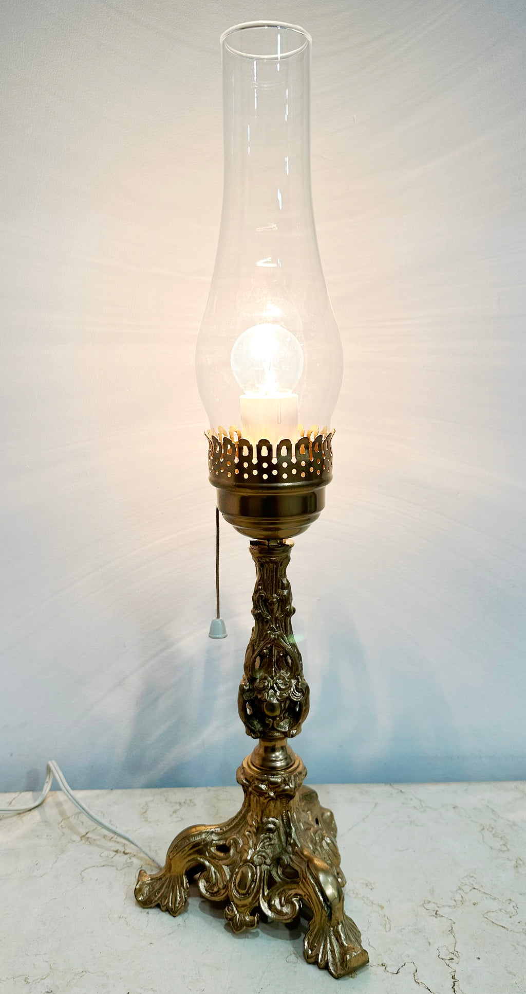 Antique Ornate Gold Table Desk Lamp | Adelaide Clocks
