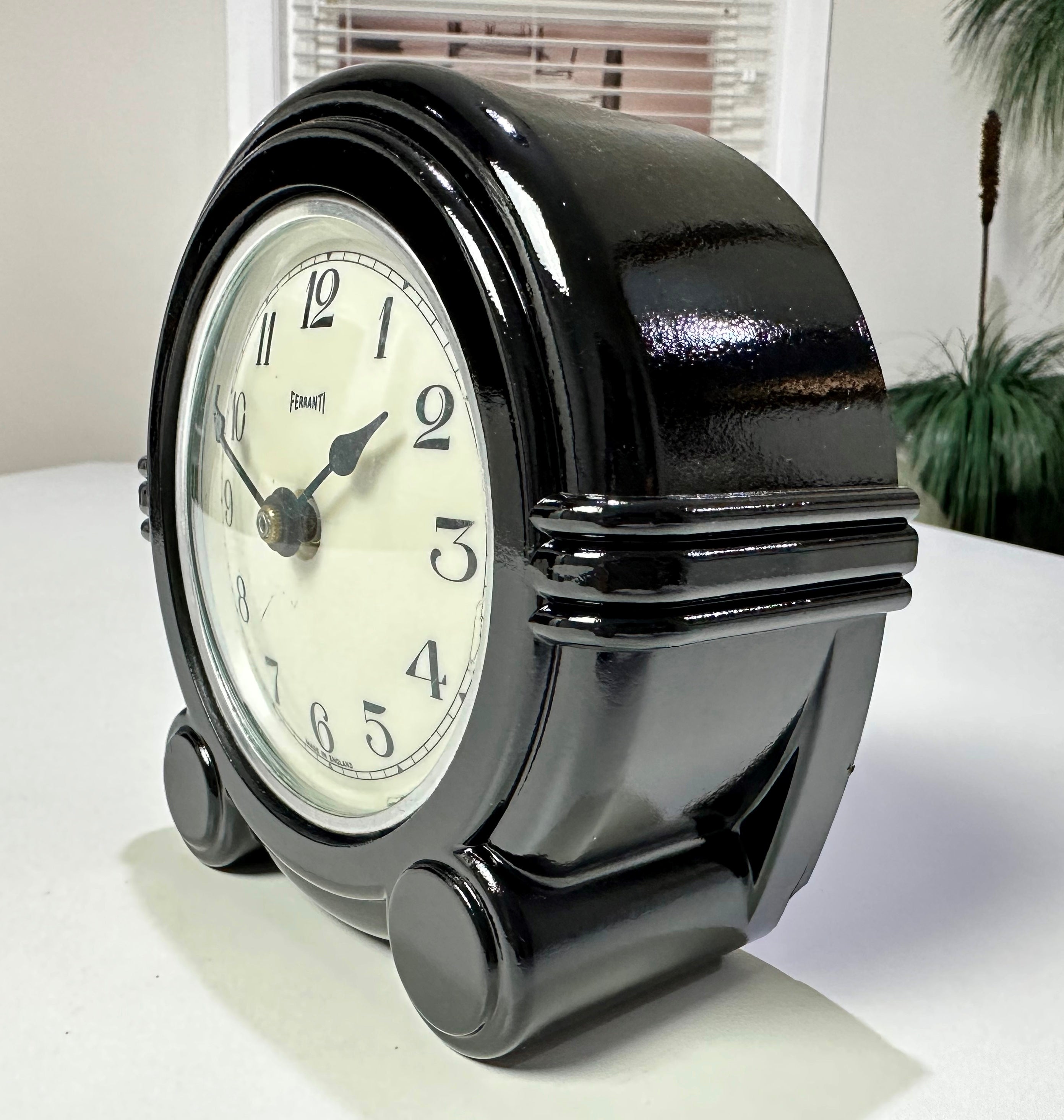 Vintage Ferranti England Bakelite Battery Desk Table Clock | Adelaide Clocks