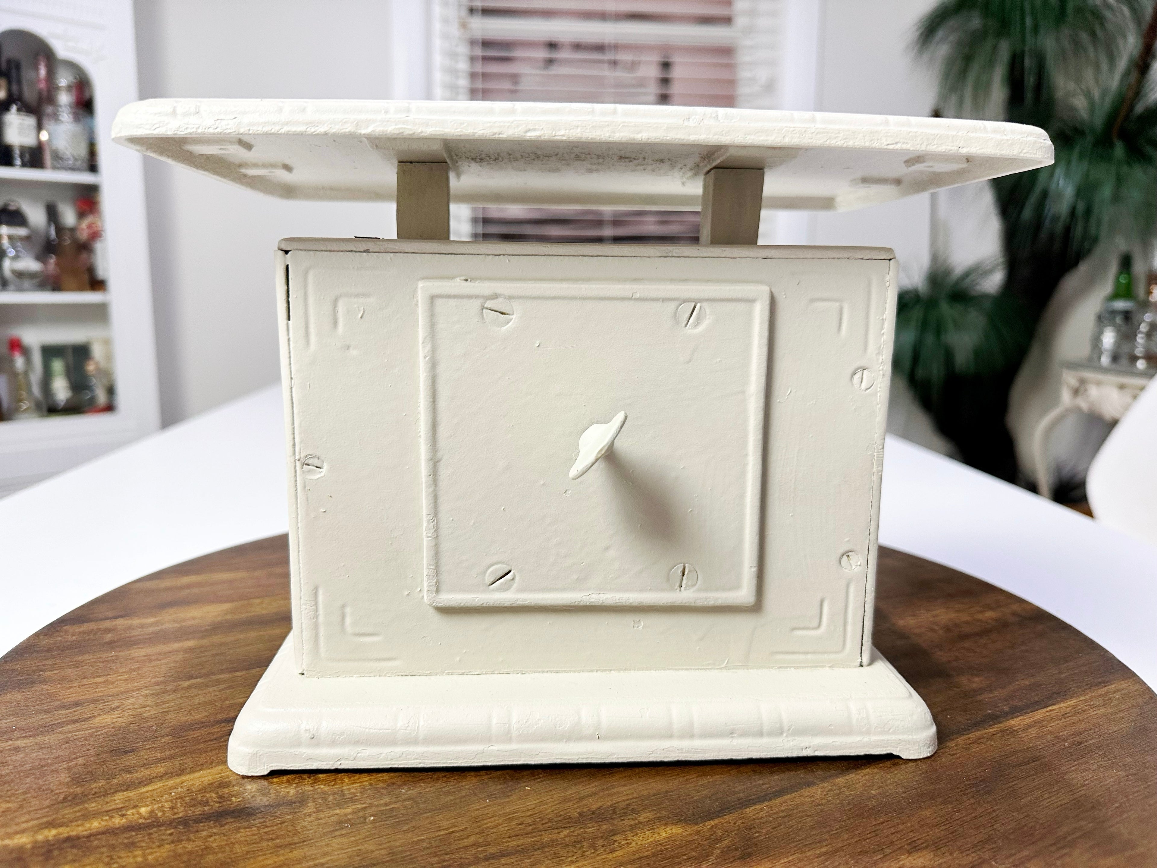 Antique Cast Iron GLORIA Medical Doctor Weight Scale | eXibit collection