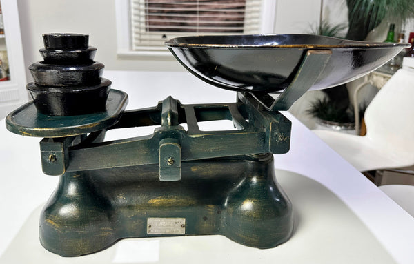 Vintage AVERY Birmingham LARGE Kitchen Scale ENGLAND | Adelaide Clocks