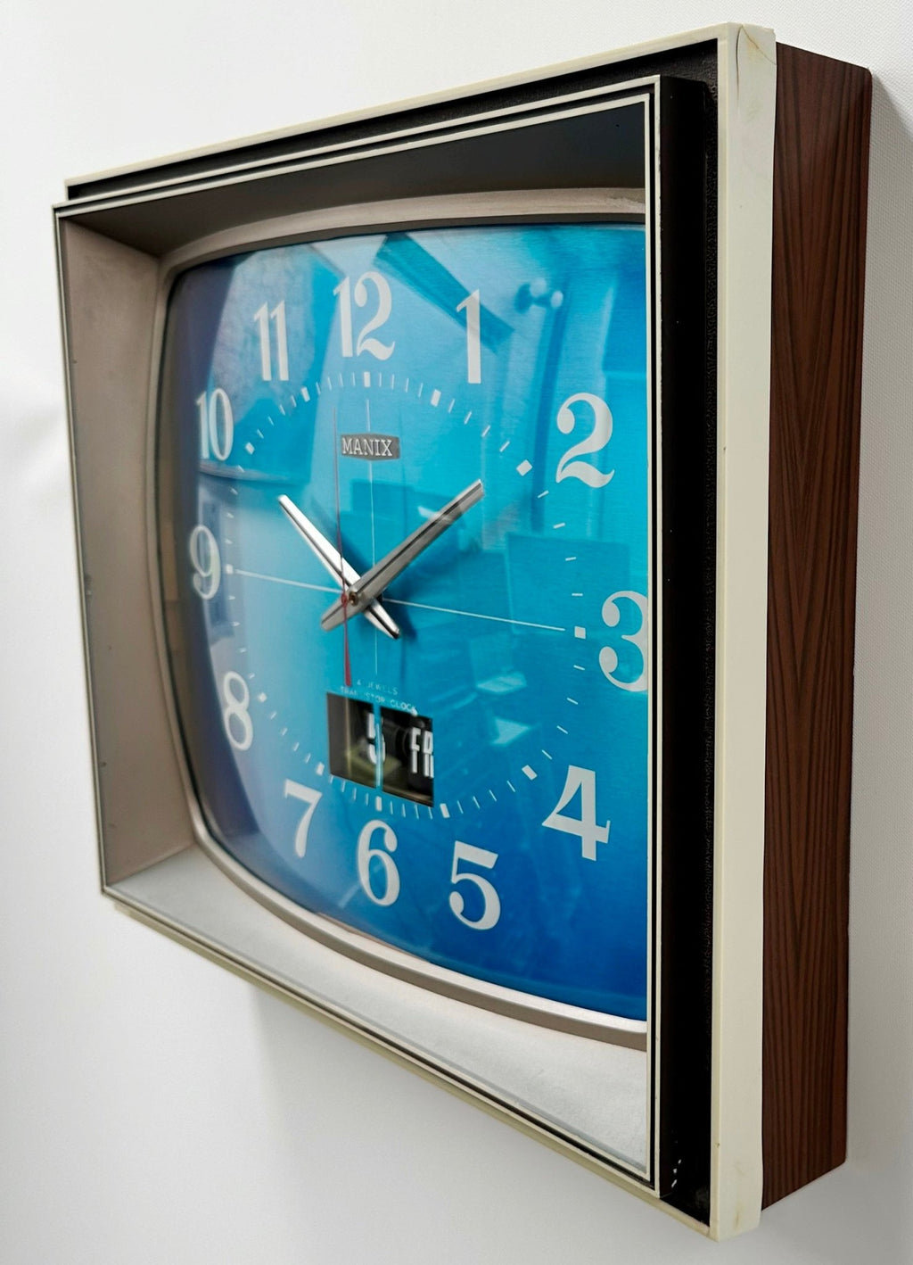 Vintage Manix Television Perpetual Calendar Battery Wall Clock  | Adelaide Clocks