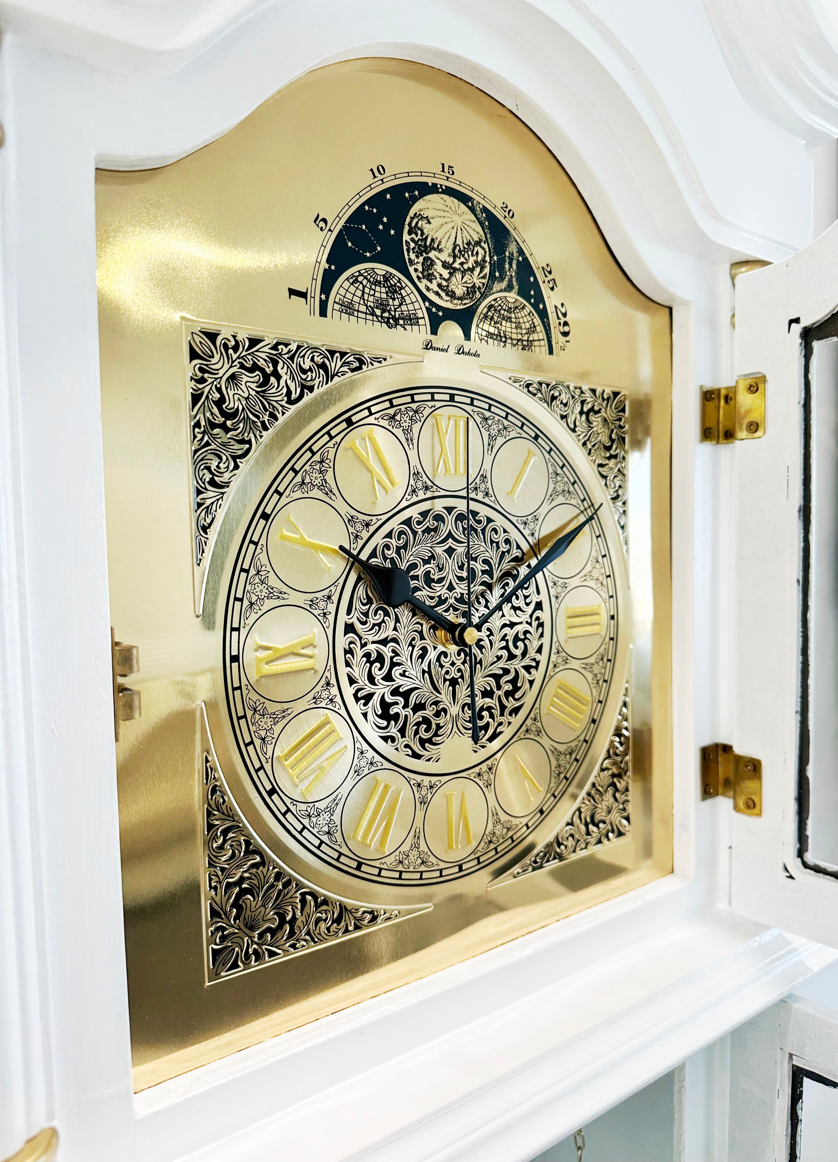 Vintage Daniel Dakota Musical Quartz Grandfather Clock | Adelaide Clocks