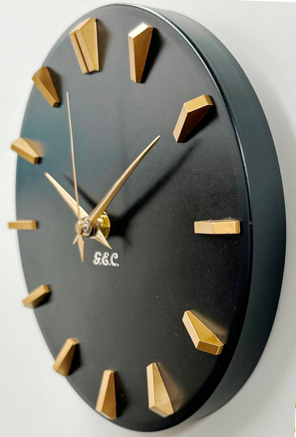 Vintage GEC (Genalex) Converted Quartz Battery Wall Clock | Adelaide Clocks