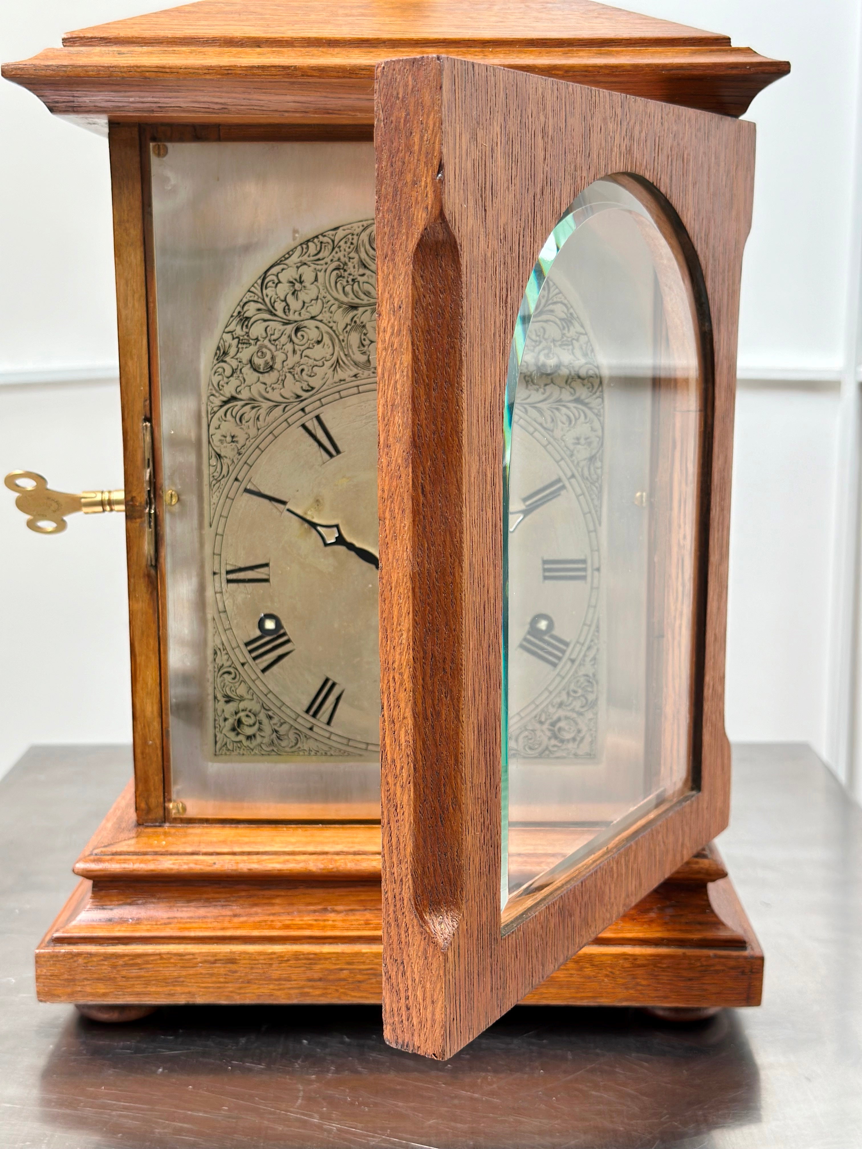 Wooden Clock  {battery}