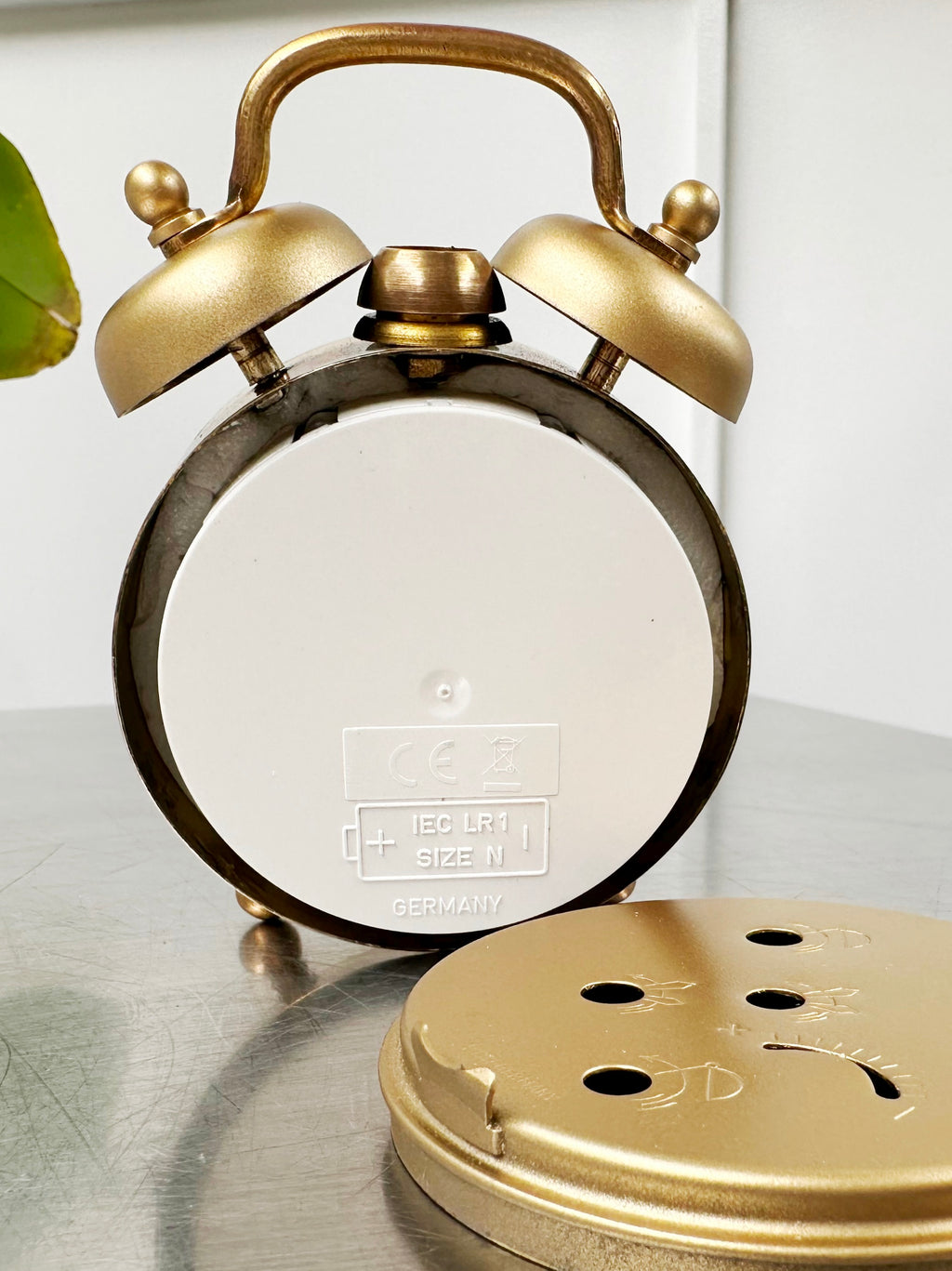 Vintage SALVEST Alarm Quartz Desk Clock | Adelaide Clocks