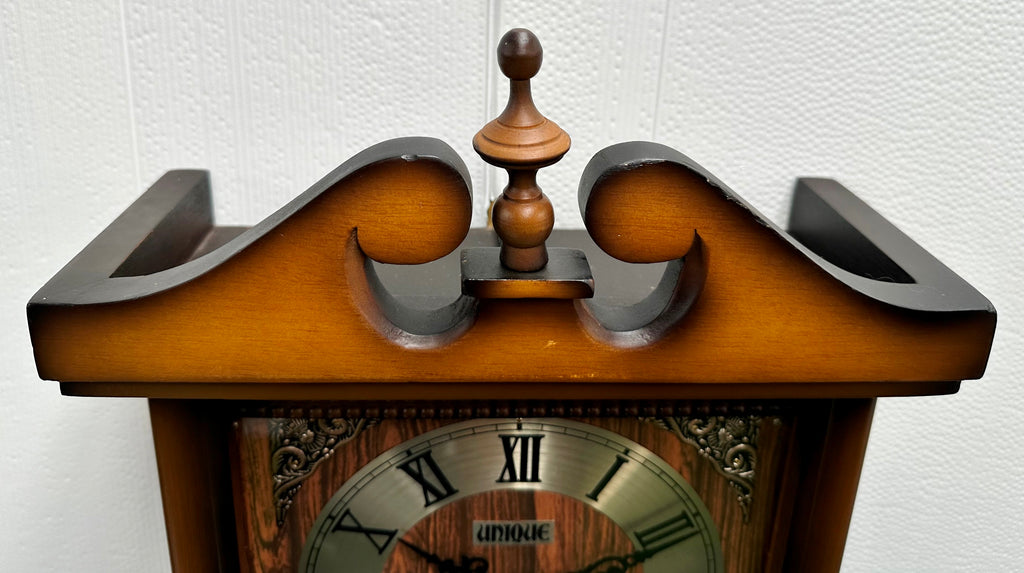 Vintage 31 Day UNIQUE Hammer on Coil Chime Pendulum Wall Clock