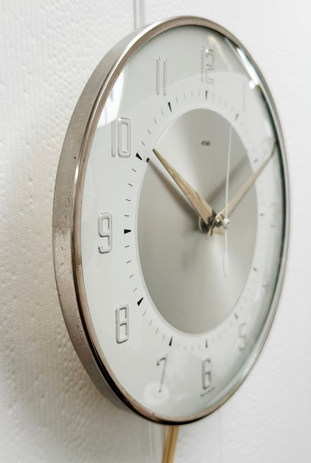 Vintage METAMEC Electric Kitchen Wall Clock | Adelaide Clocks