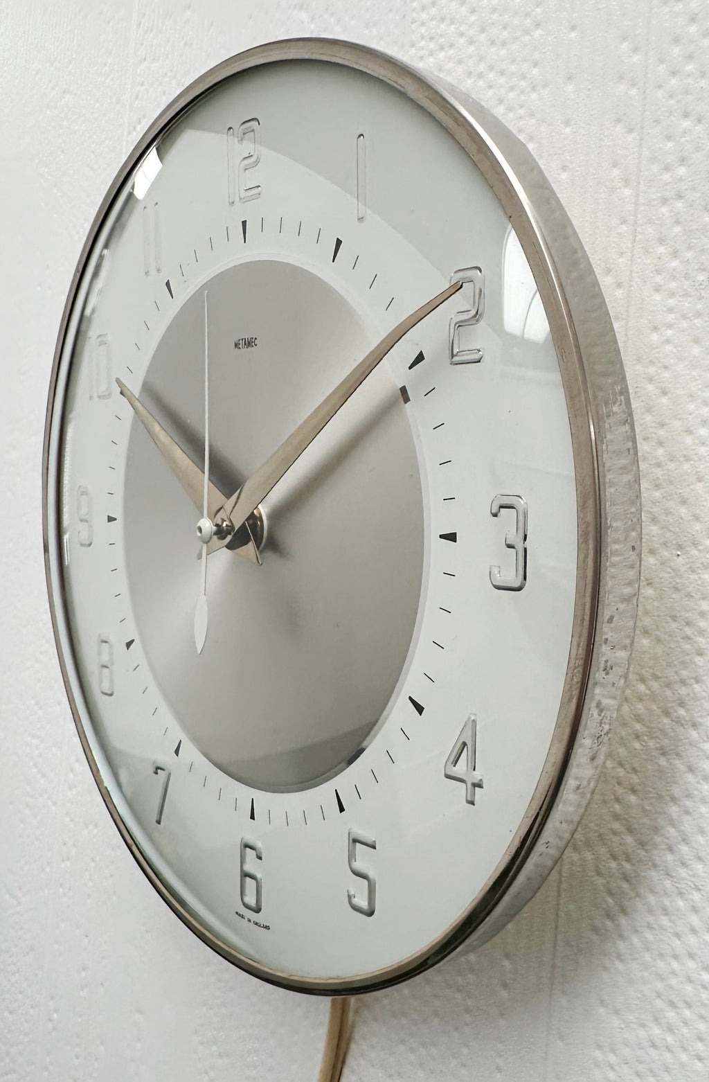 Vintage METAMEC Electric Kitchen Wall Clock | Adelaide Clocks