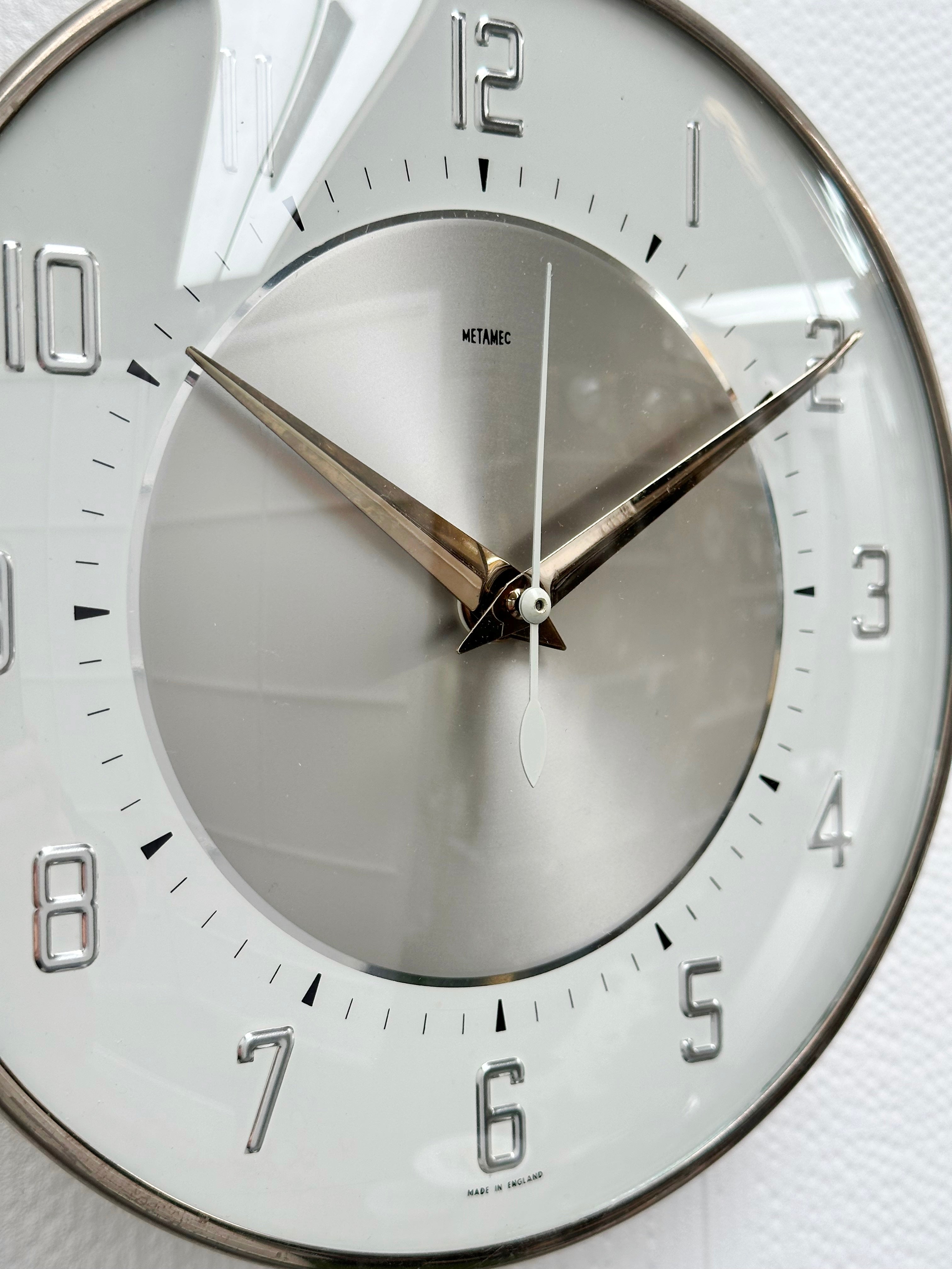 Vintage METAMEC Electric Kitchen Wall Clock | Adelaide Clocks