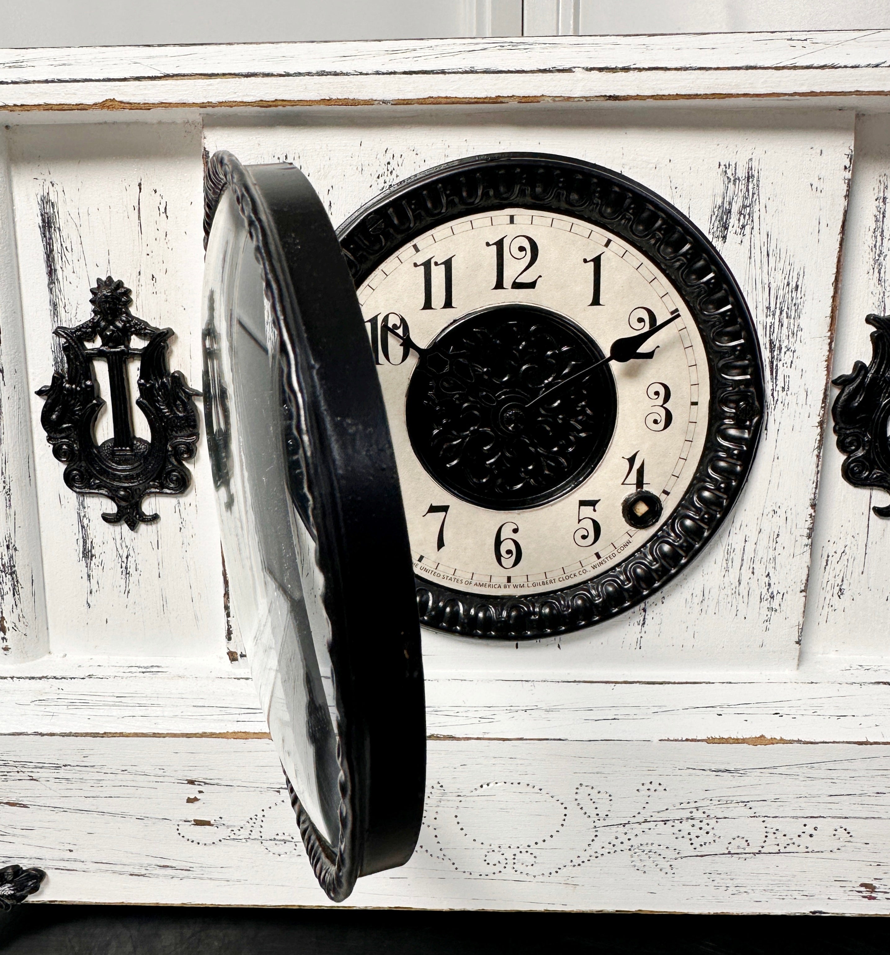 Antique GILBERT Quartz Battery Mantel Clock | Adelaide Clocks