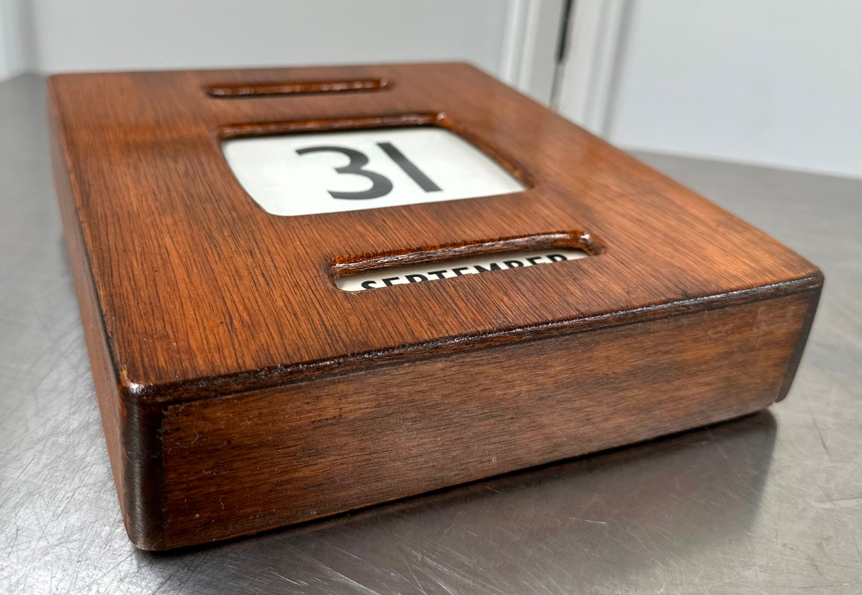 Vintage Perpetual Post Office Table Desk Wooden Calendar | Adelaide Clocks