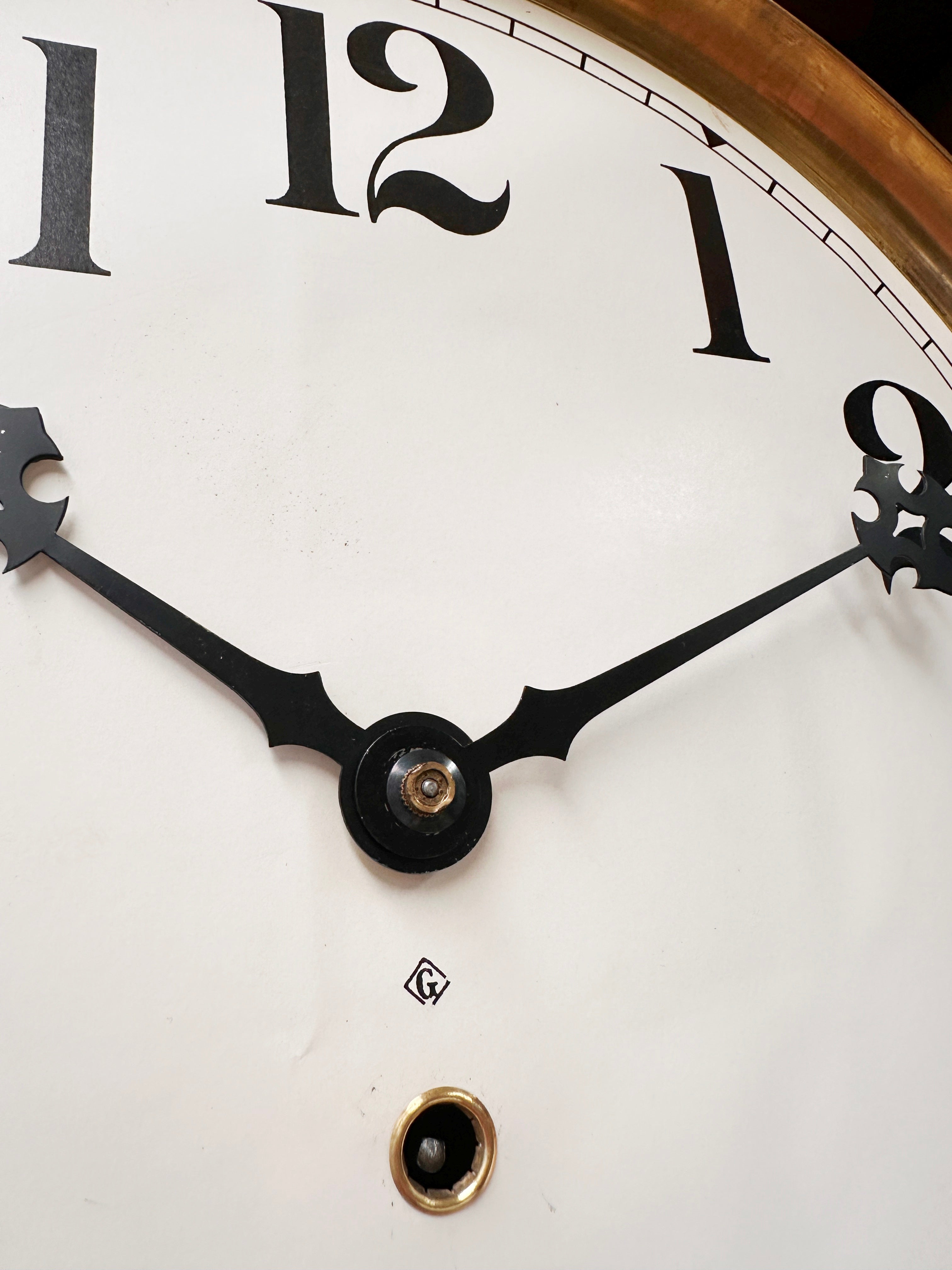 Antique Oak Wood GILBERT Wall Clock with Silent Tick-Tock Movement | Adelaide Clocks
