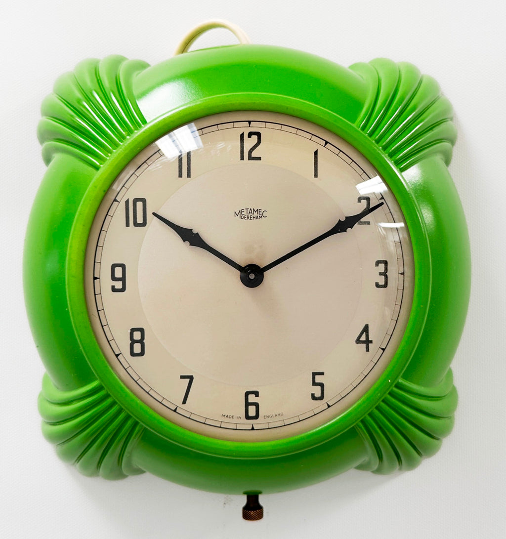 Electric Metamec GREEN Clamshell Bakelite Kitchen Wall Clock | Adelaide Clocks