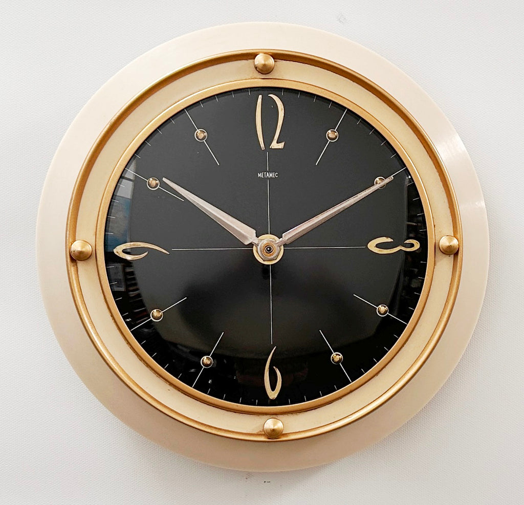 Vintage Metamec England Quartz Wall Clock | Adelaide Clocks