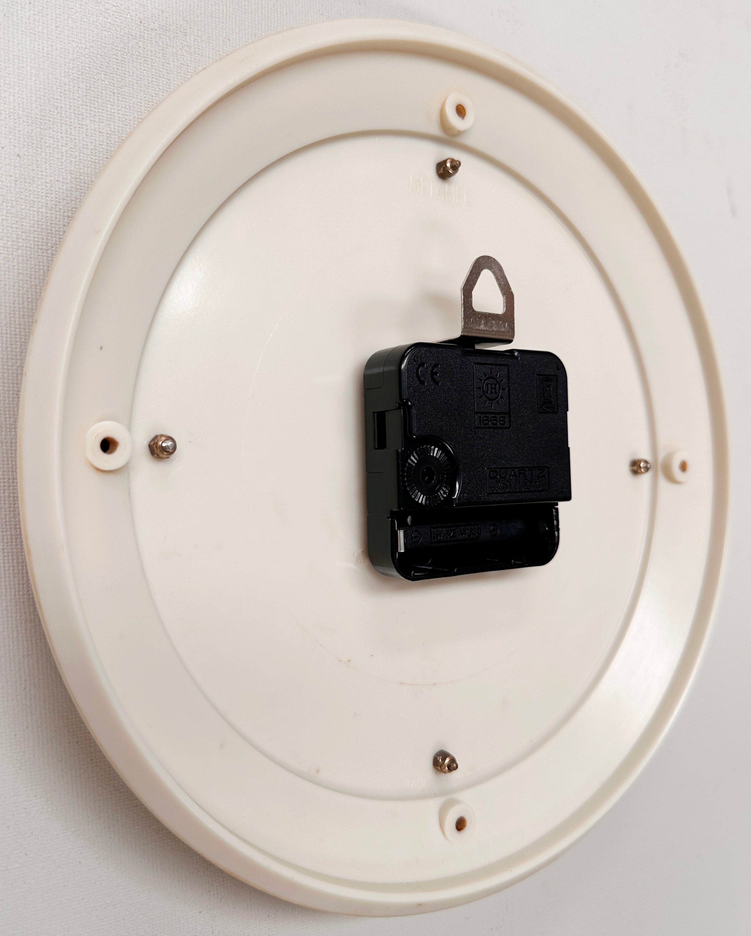 Vintage Metamec England Quartz Wall Clock | Adelaide Clocks