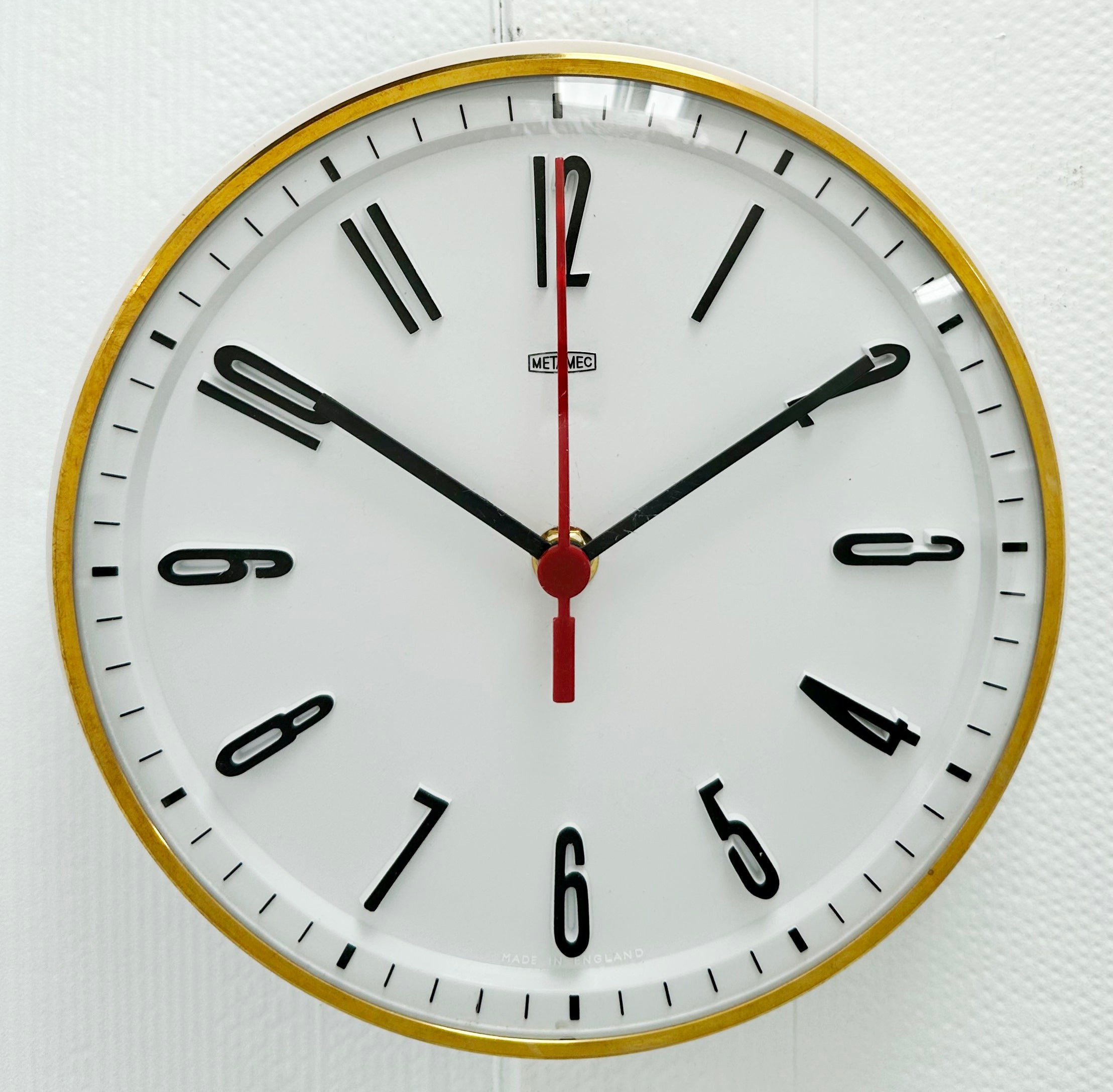 Vintage Metamec Quartz Wall Clock | Adelaide Clocks