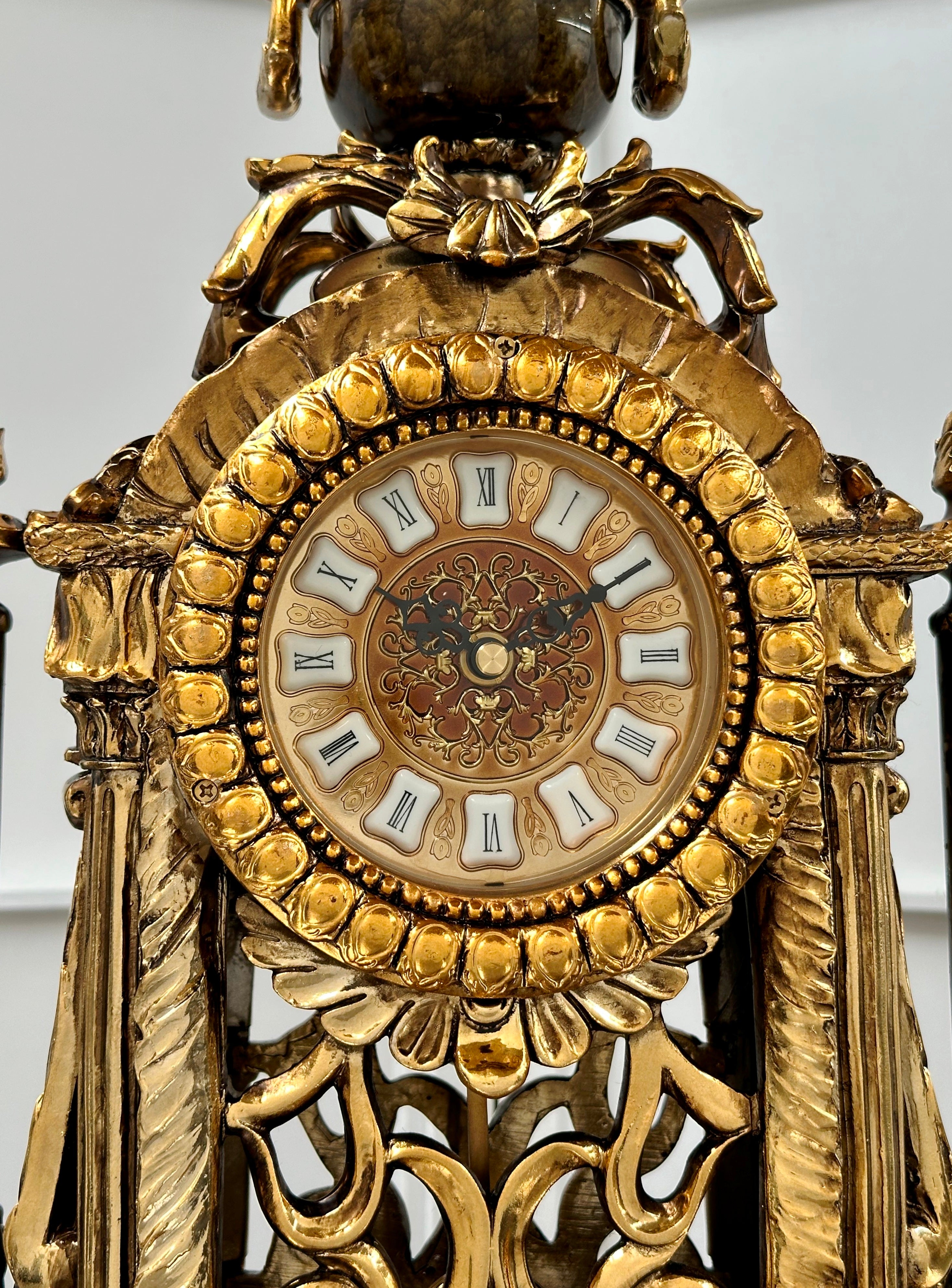 Vintage Figural Battery Pendulum Mantel Clock | Adelaide Clocks