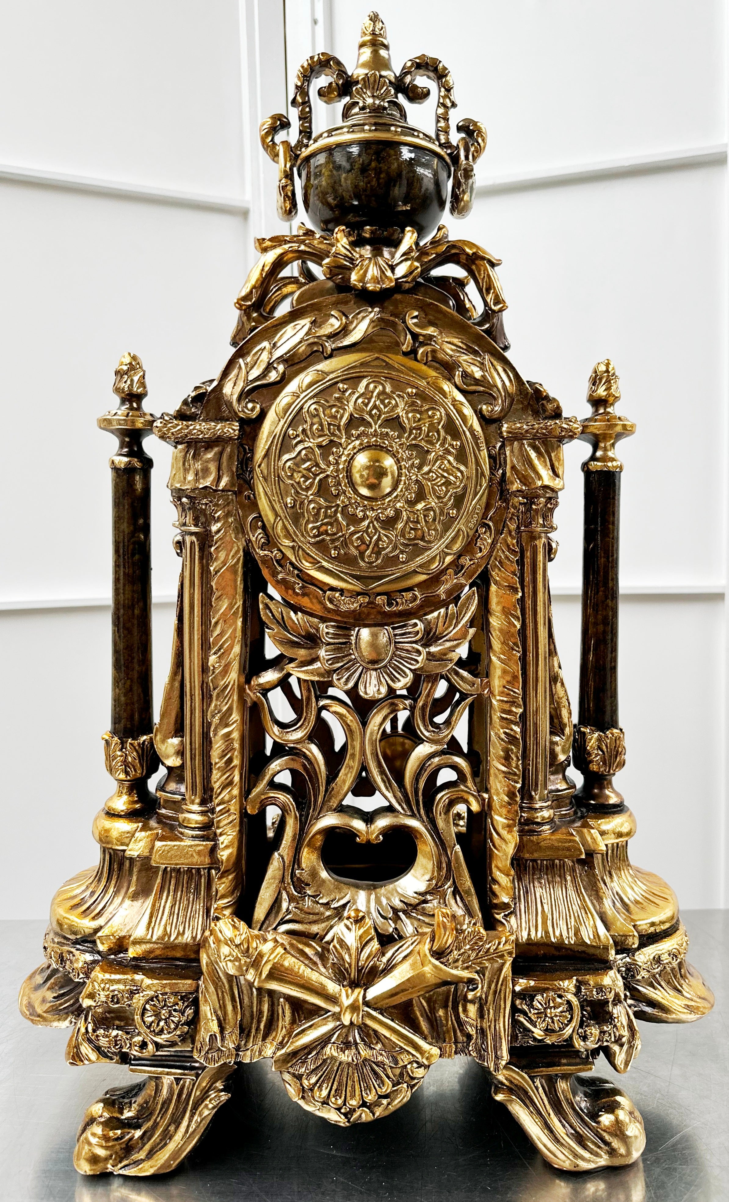 Vintage Figural Battery Pendulum Mantel Clock | Adelaide Clocks