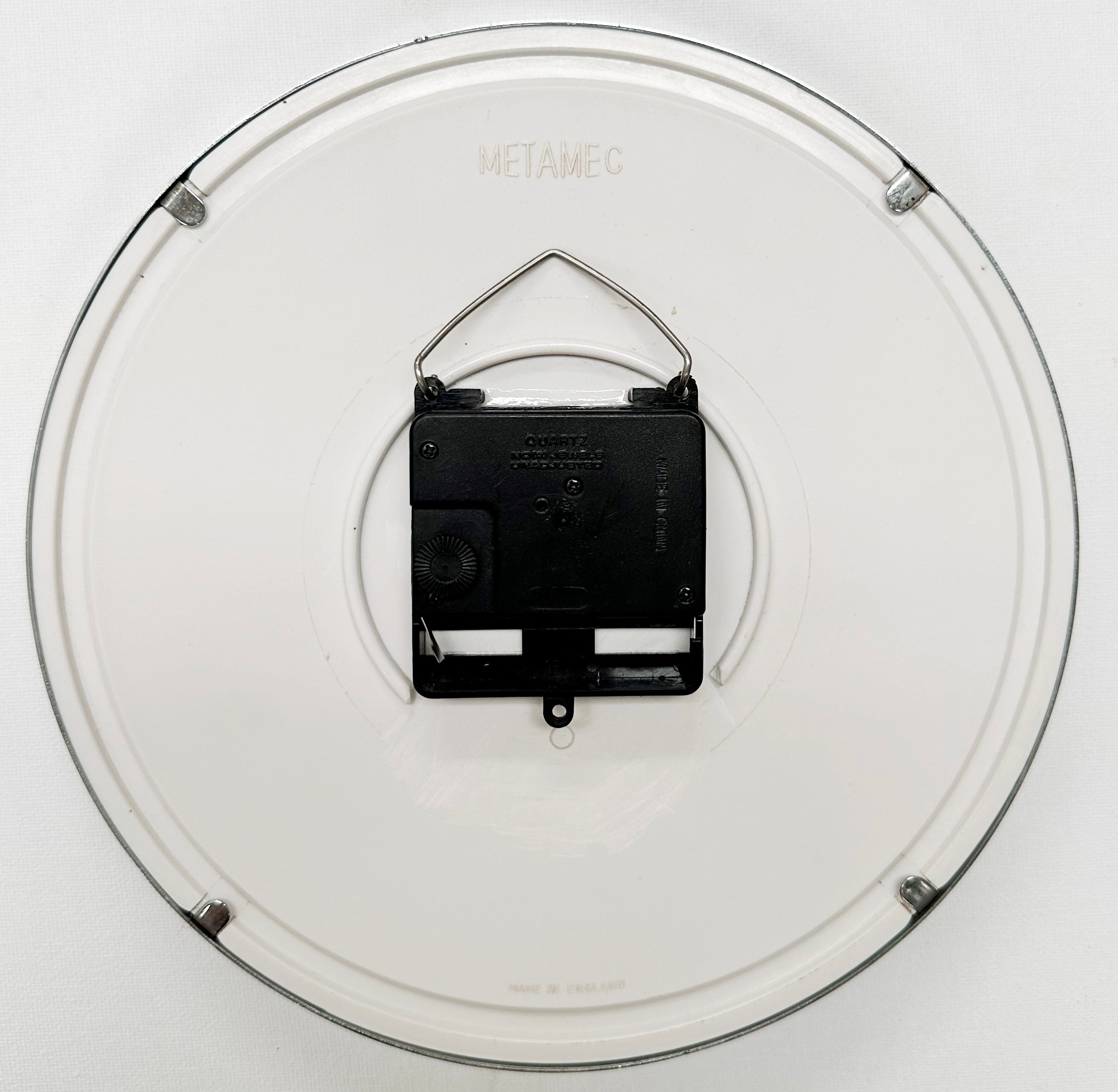 Vintage Metamec Bakelite Battery Wall Clock | Adelaide Clocks