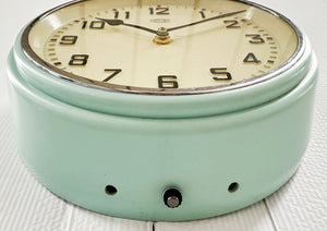 Vintage Metamec Bakelite Battery Wall Clock | Adelaide Clocks