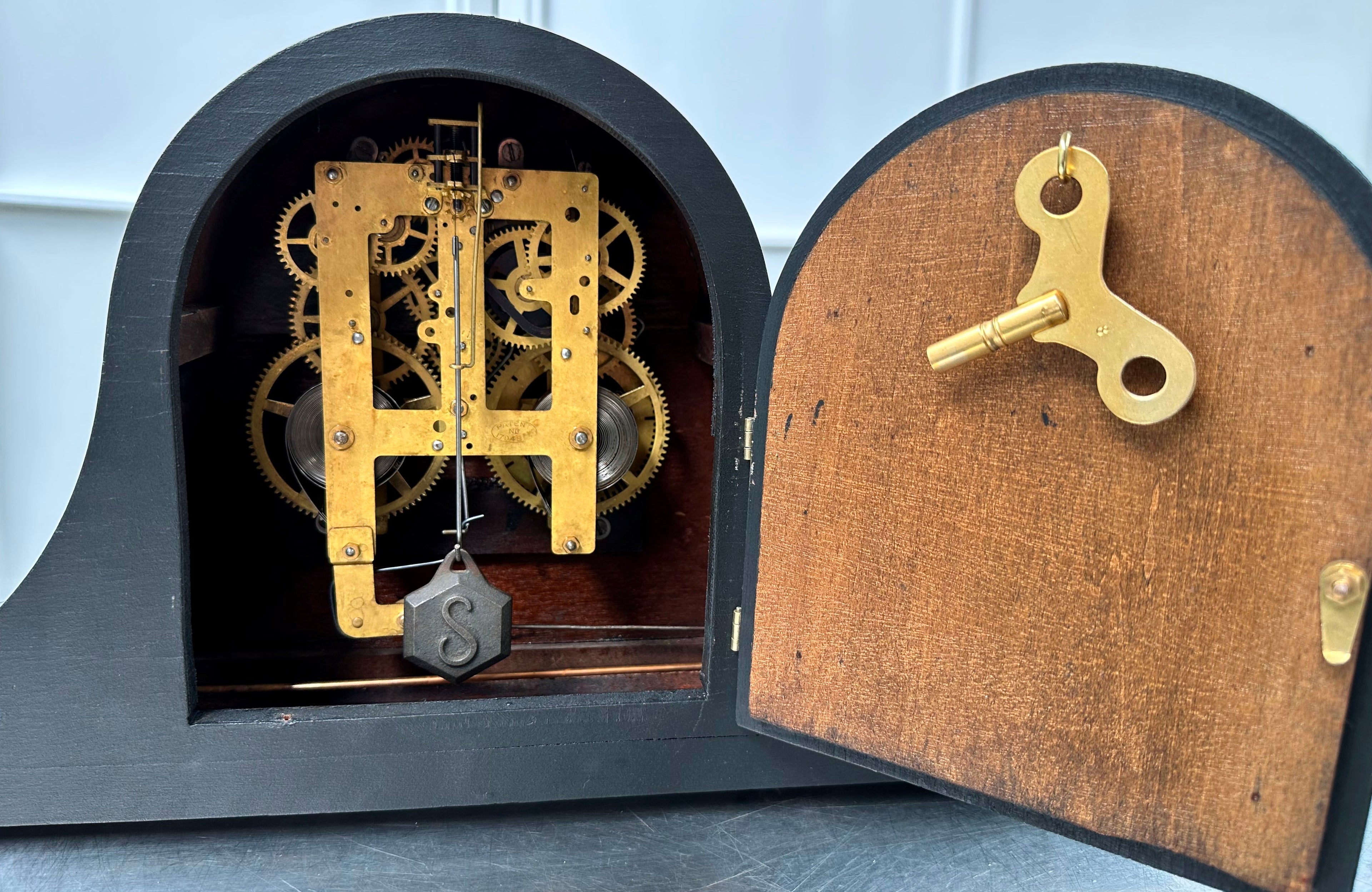 Vintage Sessions Hammer on Coil Strike Mantel Clock | Adelaide Clocks