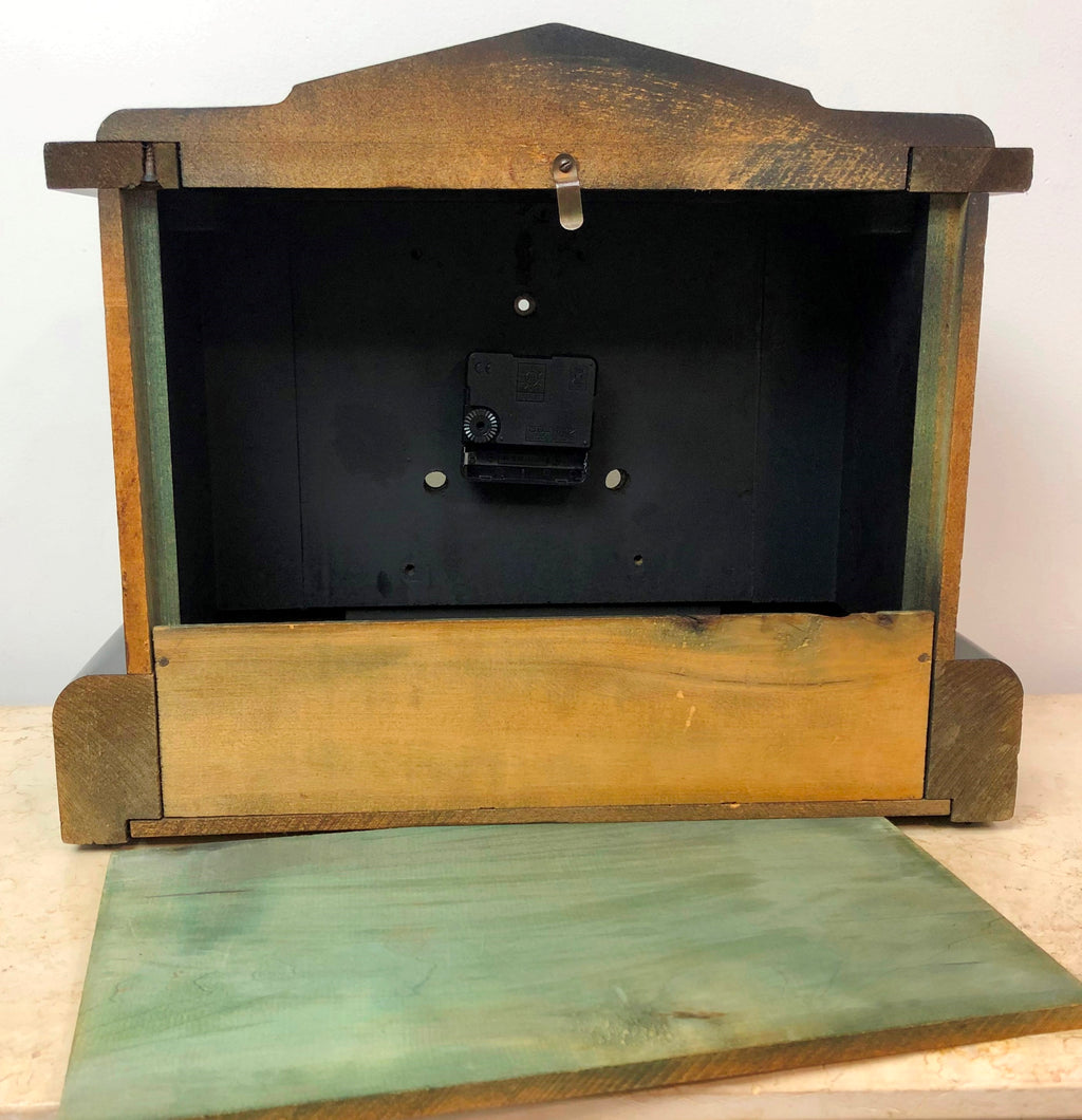 Antique Sessions Battery Mantel Clock | Adelaide Clocks