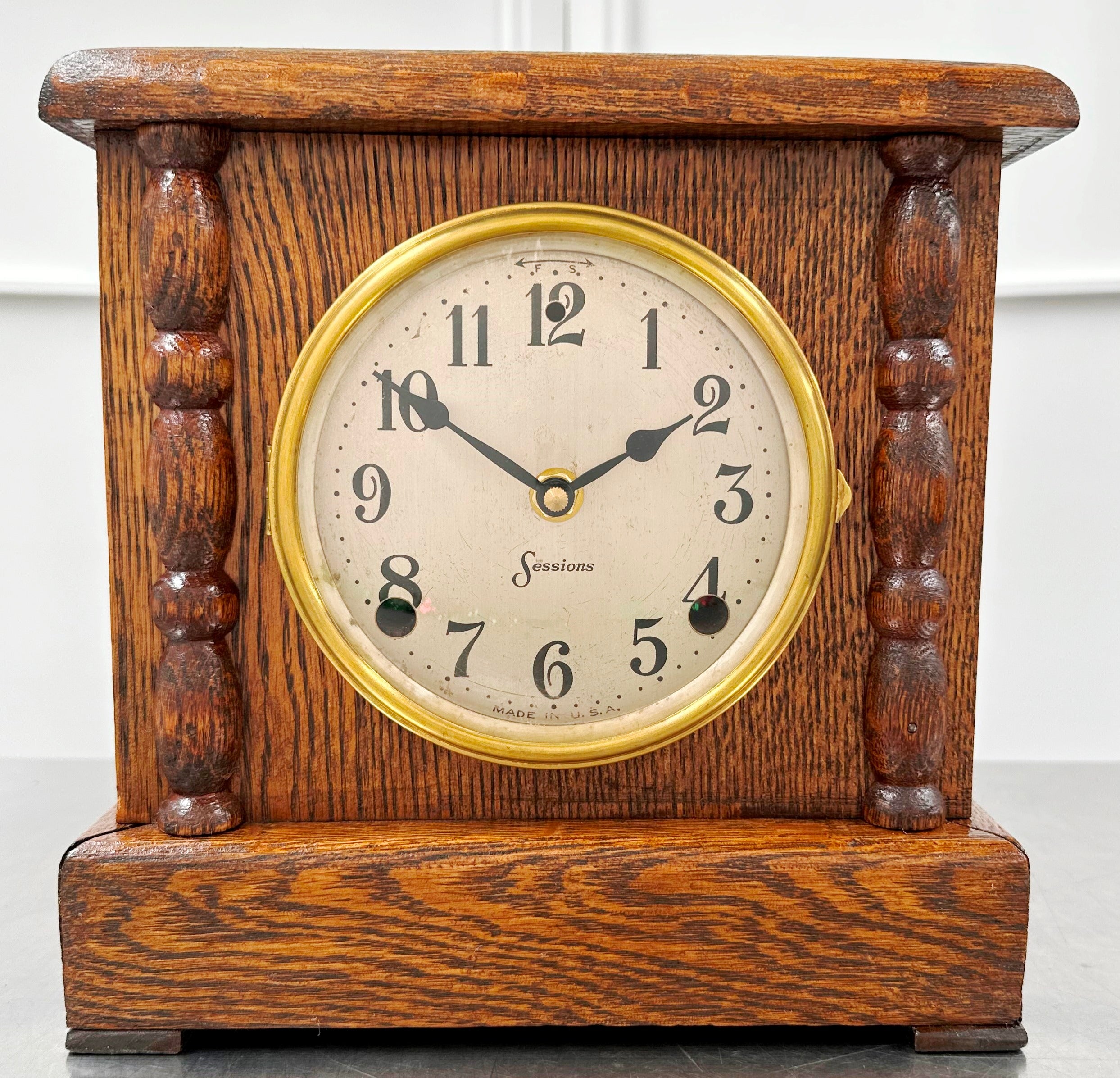 Antique Sessions Battery Mantel Clock | Adelaide Clocks