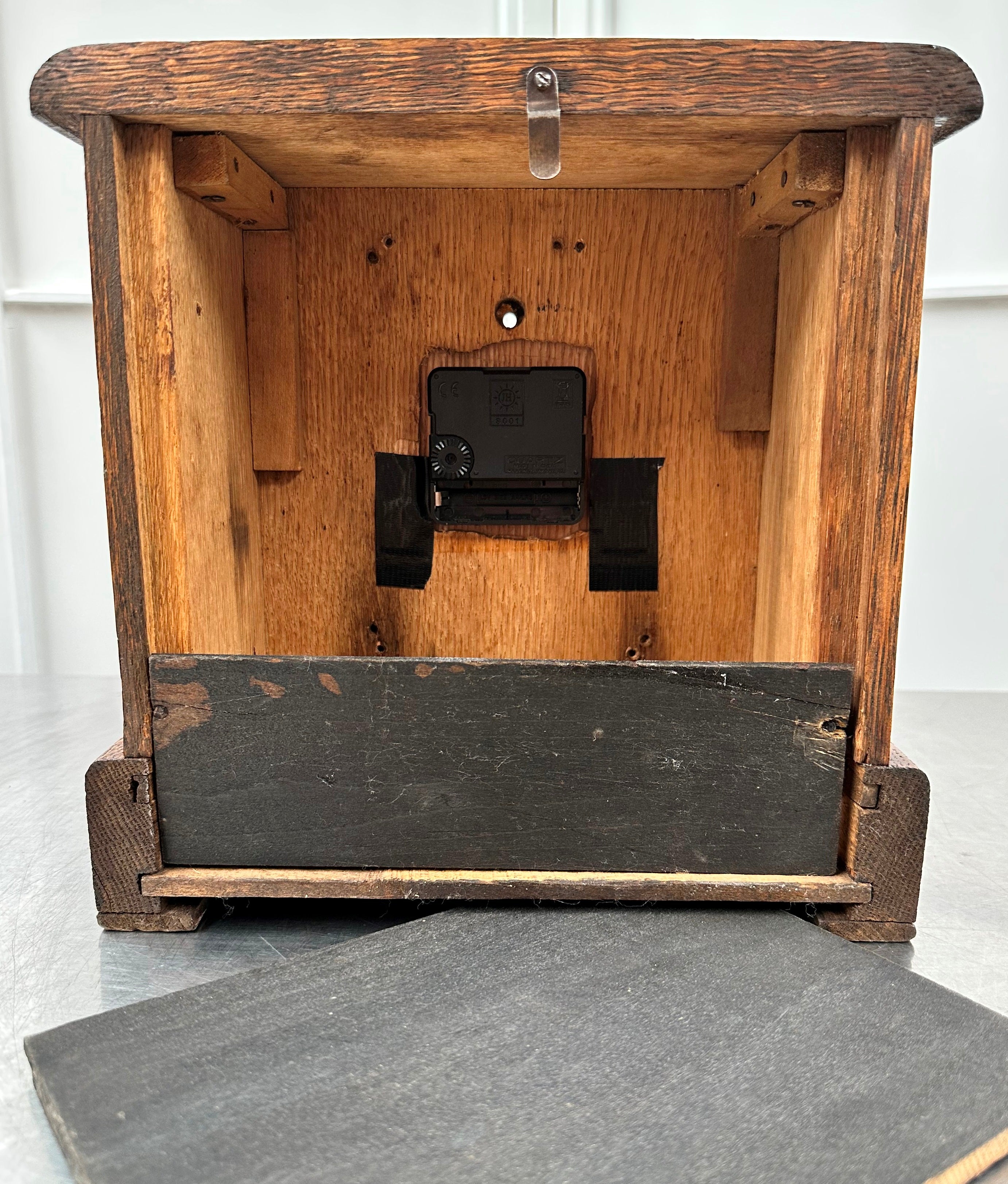 Antique Sessions Battery Mantel Clock | Adelaide Clocks