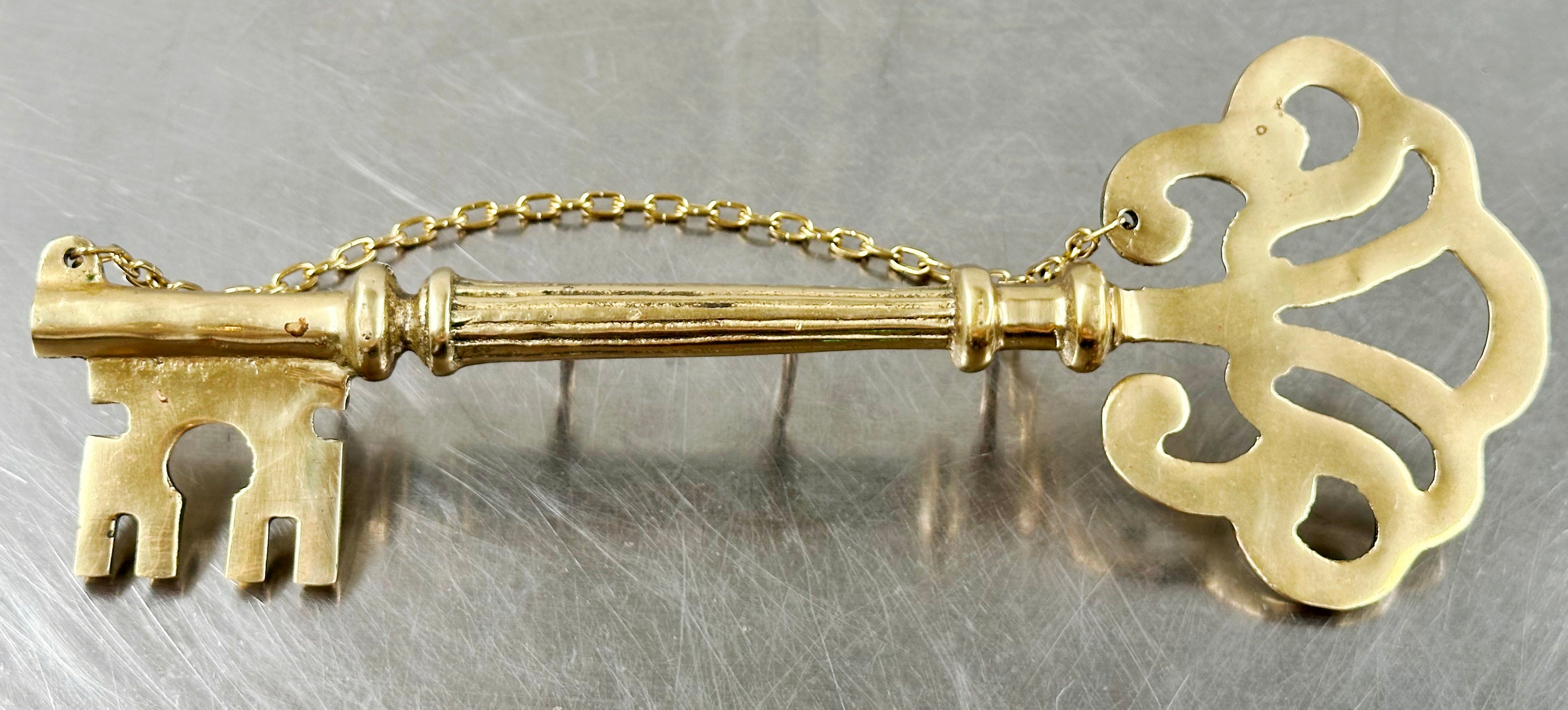 Vintage Solid Brass Wall Hanging Key Holder | Adelaide Clocks