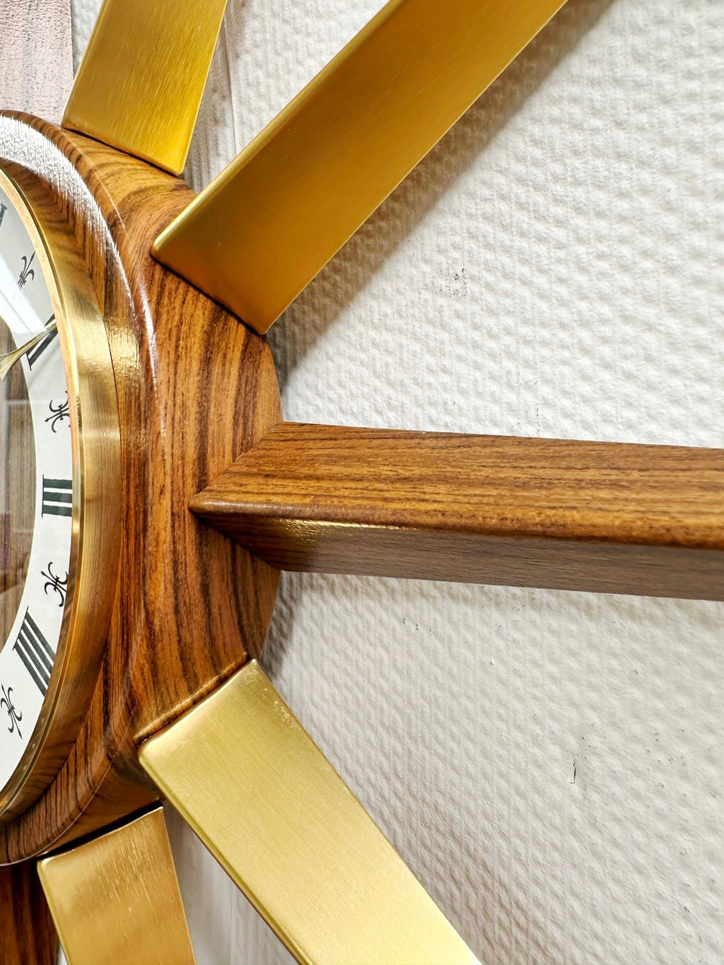 Vintage Starburst CHRONOS Electronic Battery German Wall Clock | Adelaide Clocks