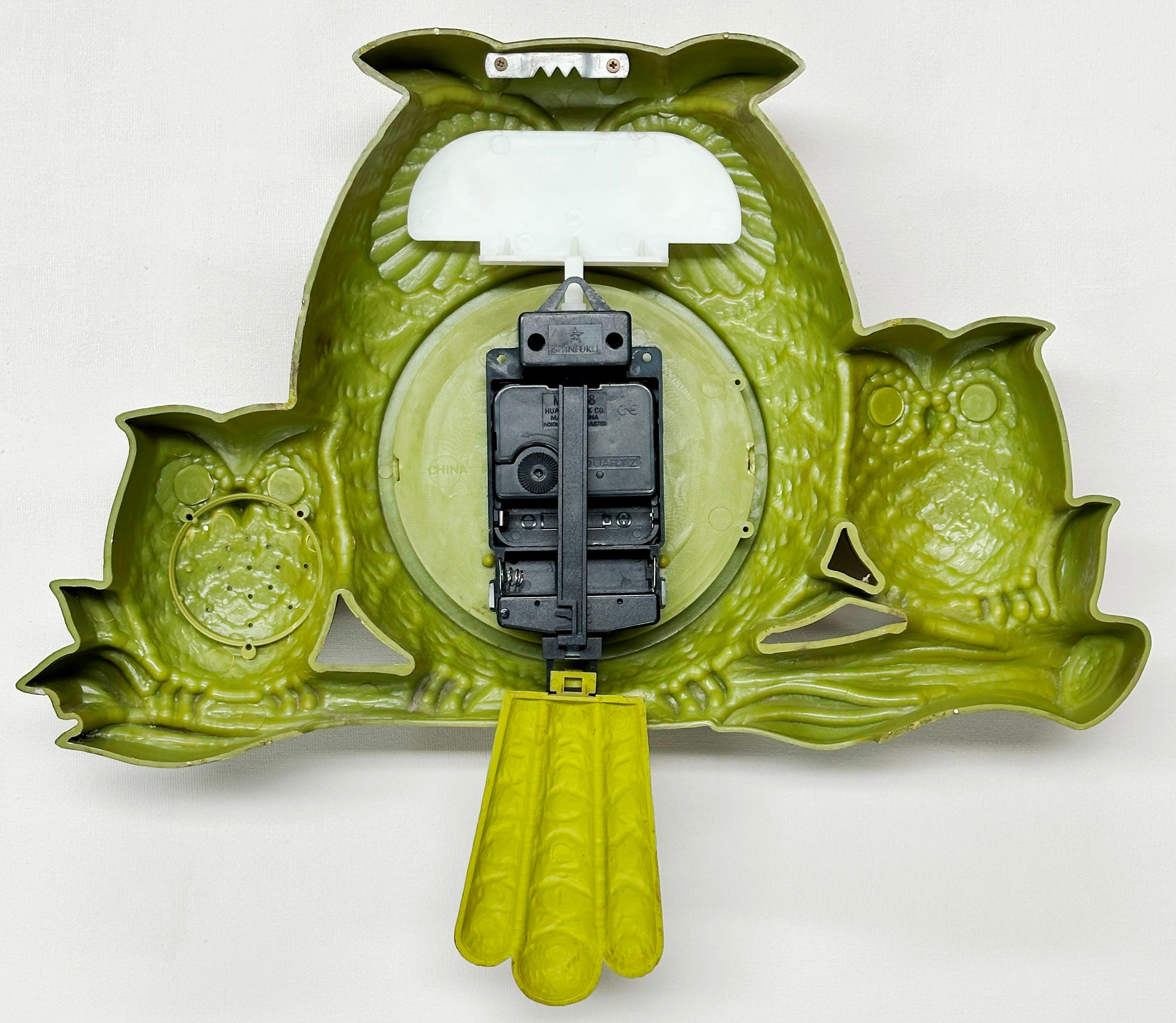 Vintage Trio Owl Eye Moving Pendulum Kitchen Wall Clock | Adelaide Clocks