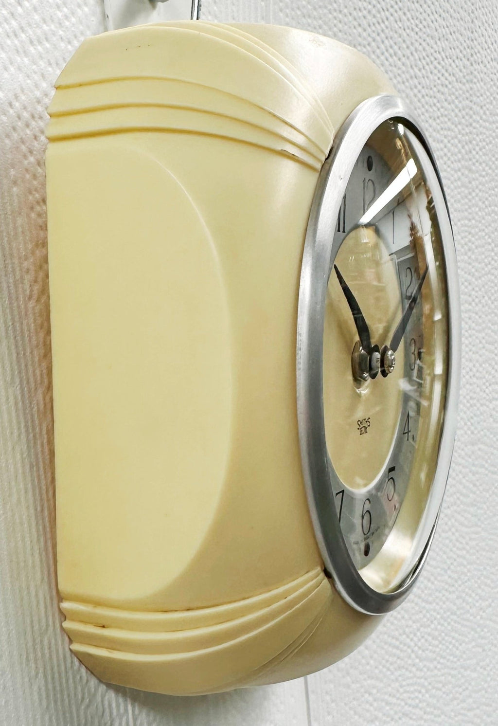 Vintage Smiths Sectric Bakelite Kitchen Battery Wall Clock | Adelaide Clocks