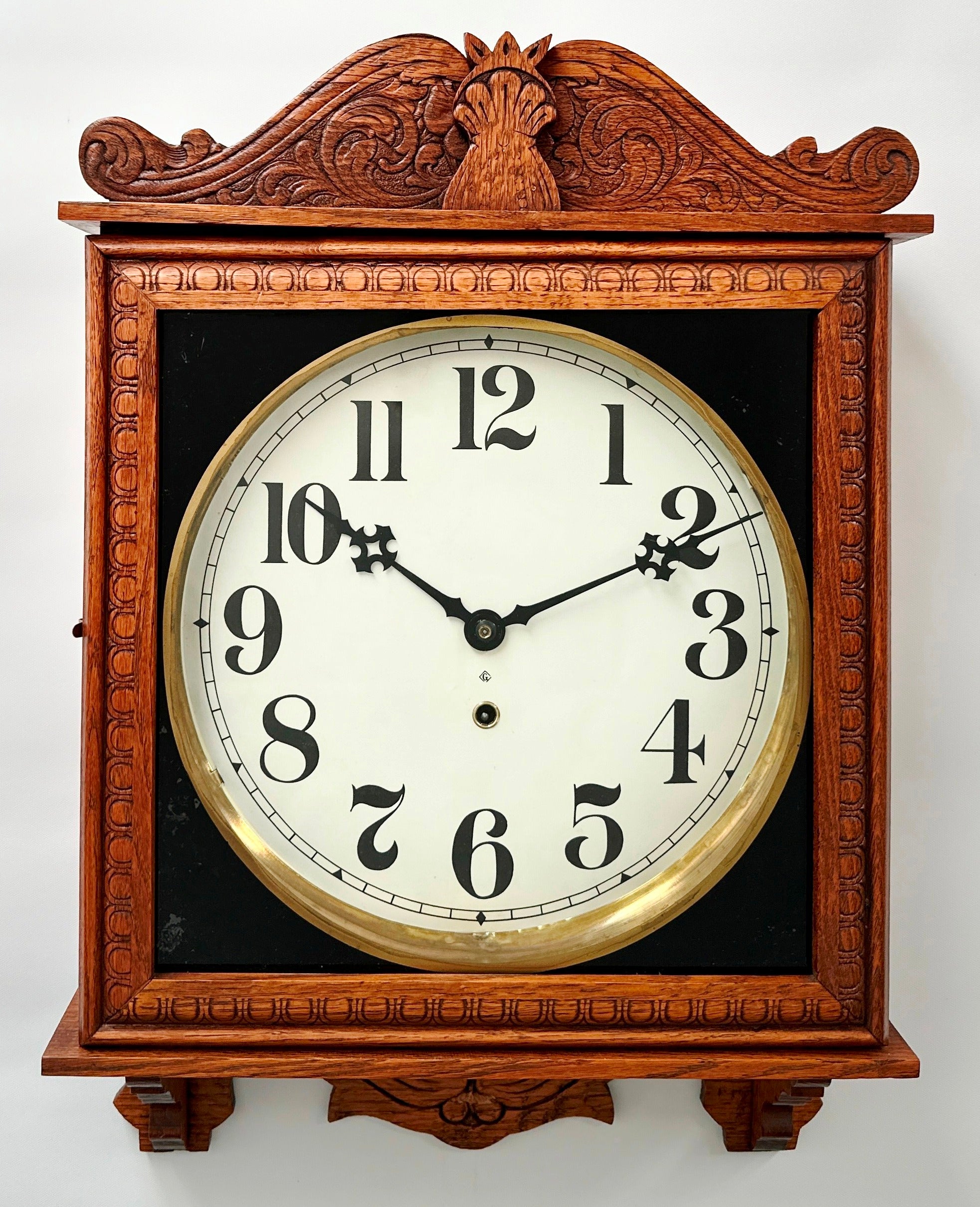 Antique Oak Wood GILBERT Wall Clock with Silent Tick-Tock Movement | Adelaide Clocks