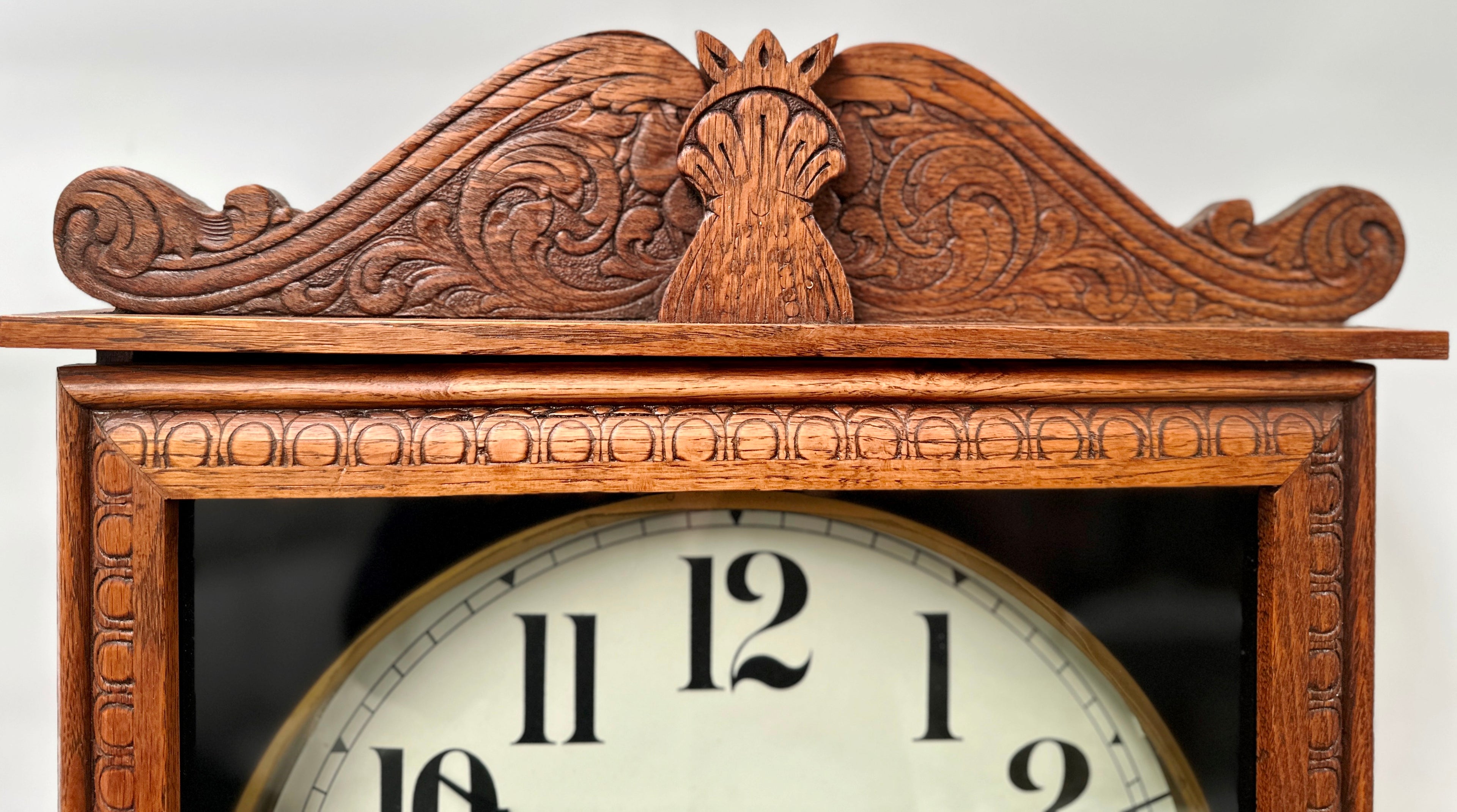 Antique Oak Wood GILBERT Wall Clock with Silent Tick-Tock Movement | Adelaide Clocks