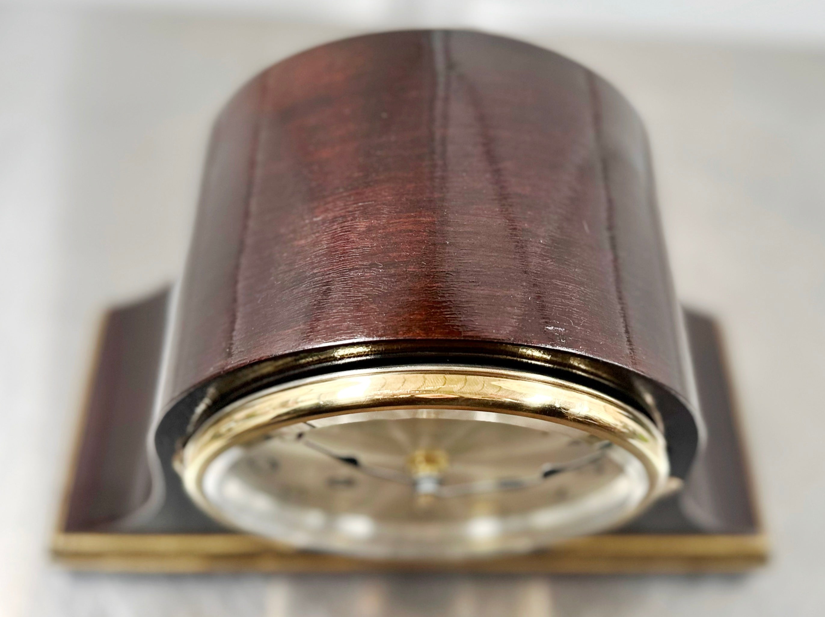 Vintage Art Deco Mahogany Wooden Battery Mantel Clock | Adelaide Clocks