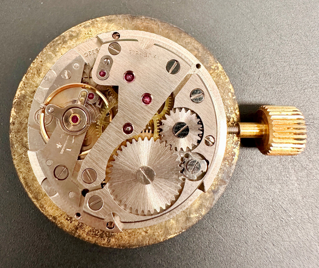 Vintage exclusiv Desk Calendar Clock Watch with Rooster Pen Holder | Adelaide Clocks