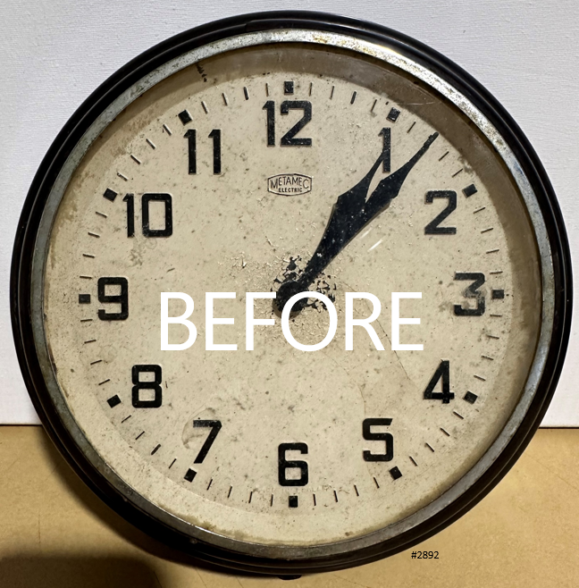 Vintage Metamec Bakelite Battery Wall Clock | Adelaide Clocks